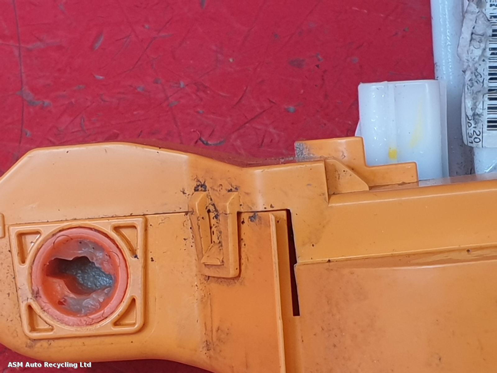 View Auto part Door Lock Assembly Ford Ka 2012