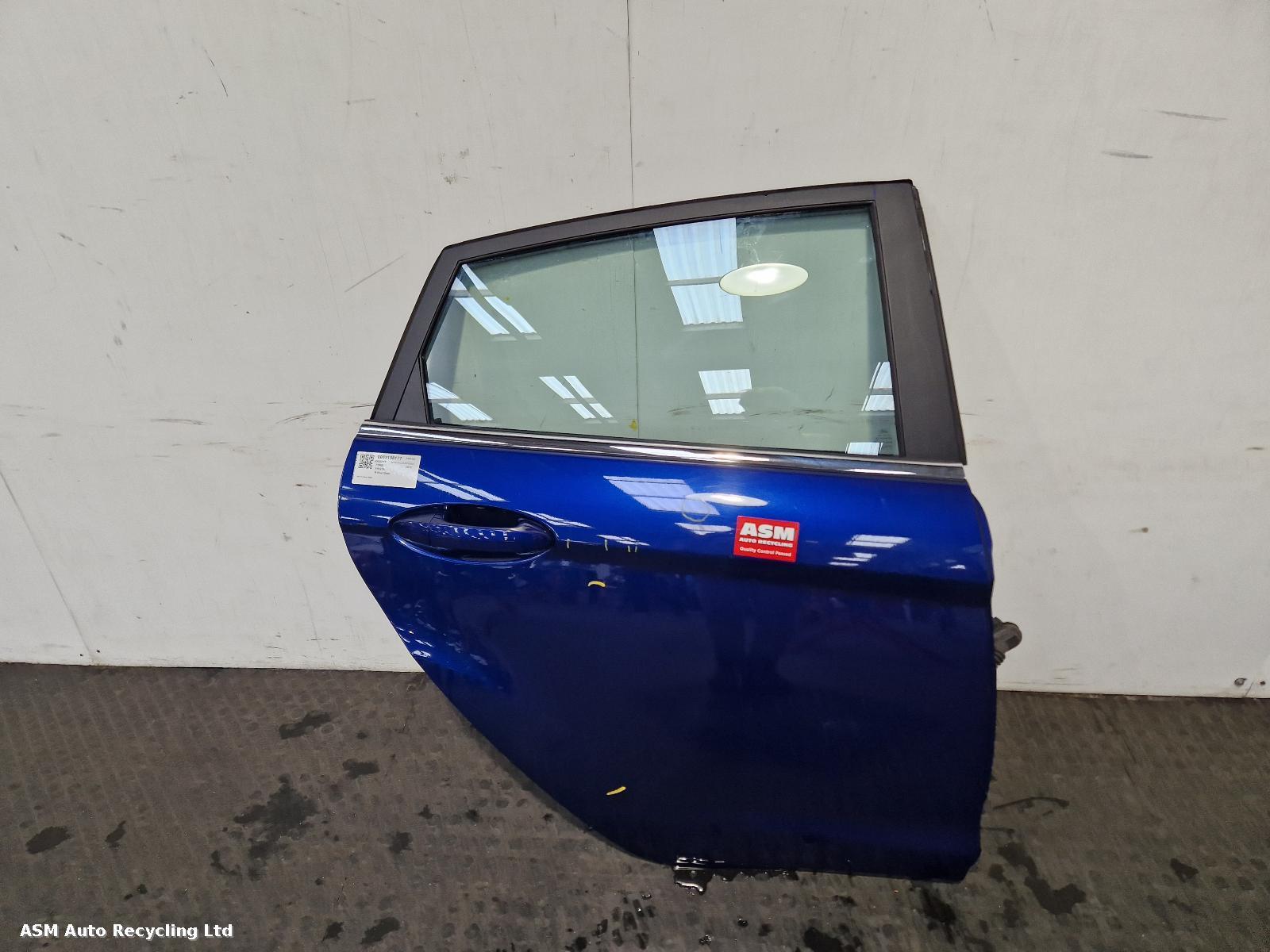 View Auto part R Rear Door Ford Fiesta 2015