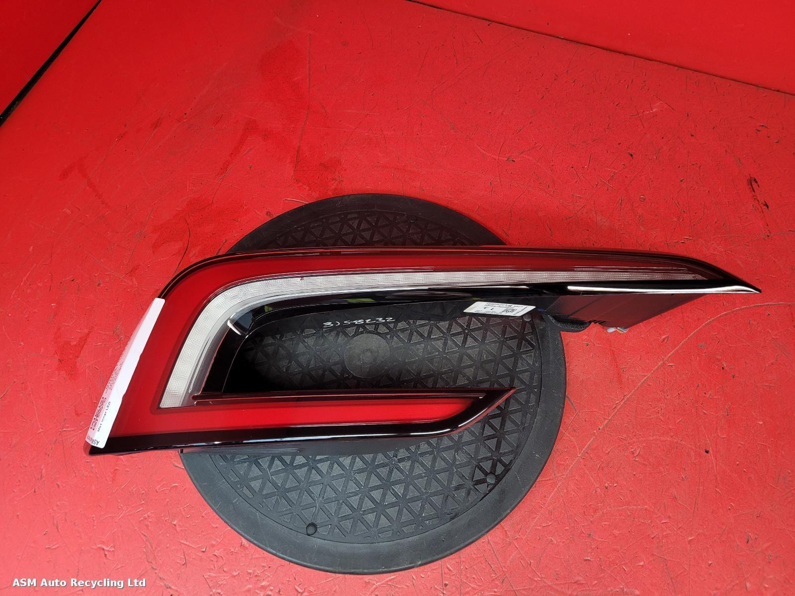 View Auto part L Taillight Tesla Model 3 2024