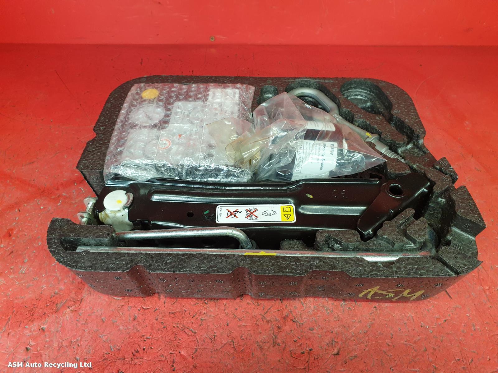 View Auto part Jack Mini (bmw) Mini 2012