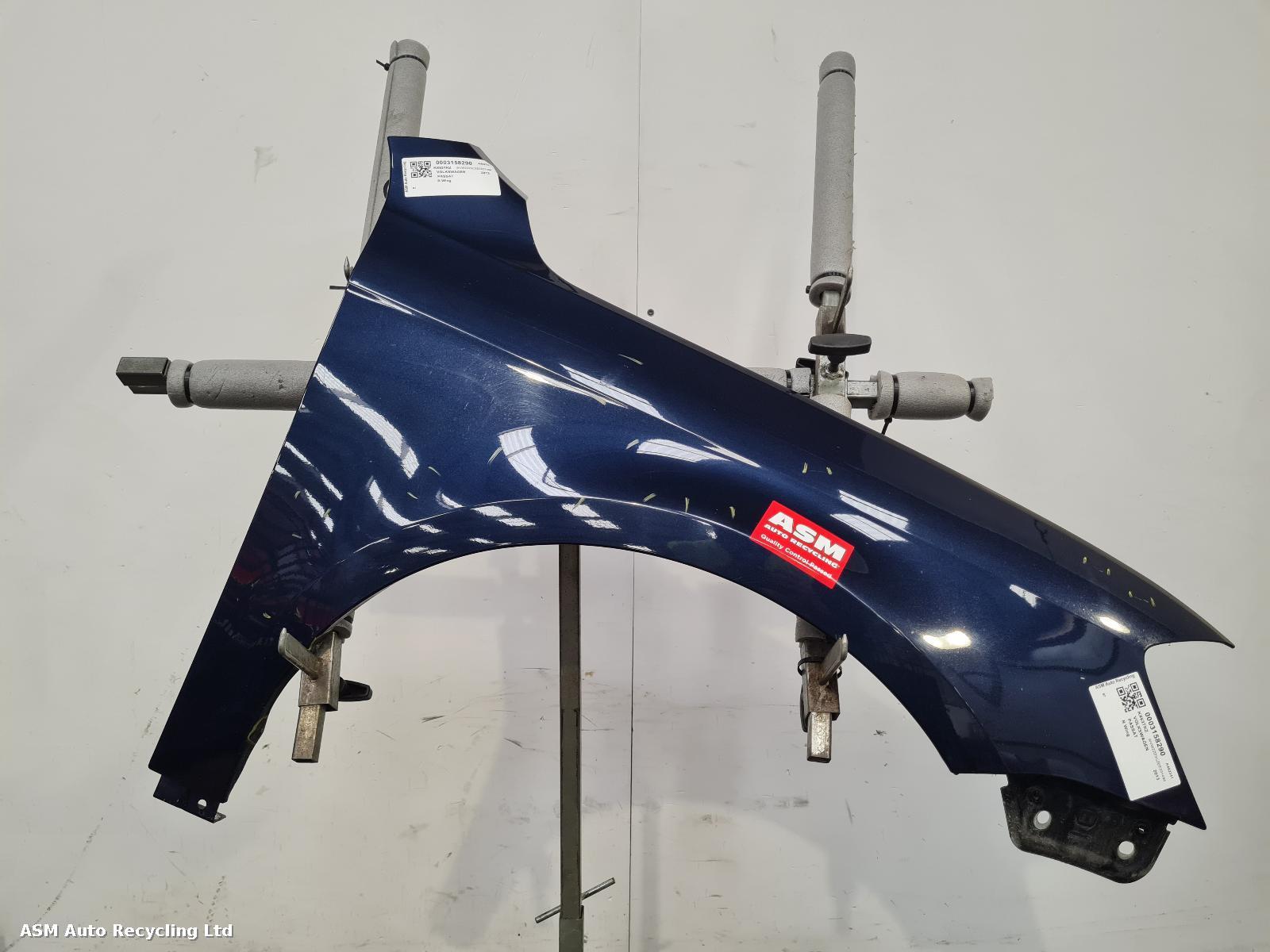 View Auto part R Wing Volkswagen Passat 2013