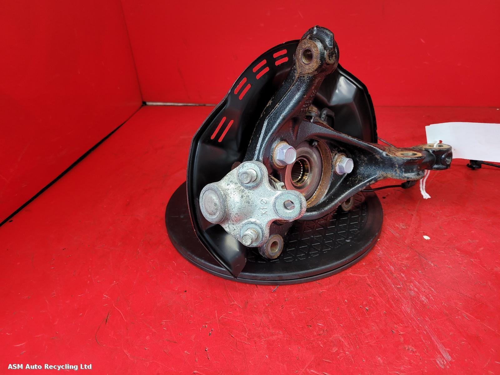 View Auto part LF Hub/Stub Axle Assembly Toyota Yaris 2021