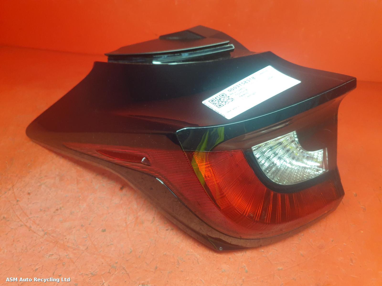 View Auto part L Taillight Toyota Yaris 2021