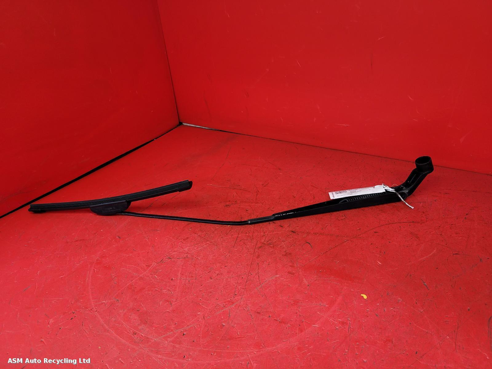 View Auto part Wiper Arm Suzuki Alto 2012