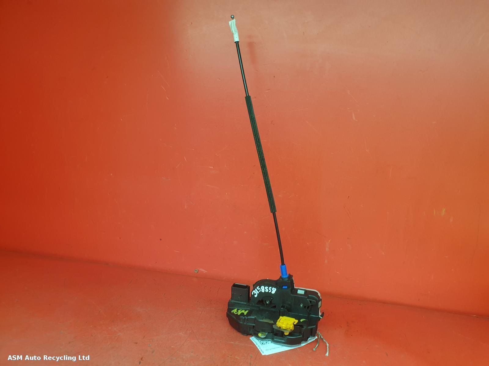 View Auto part Door Lock Assembly Vauxhall Astra 2013