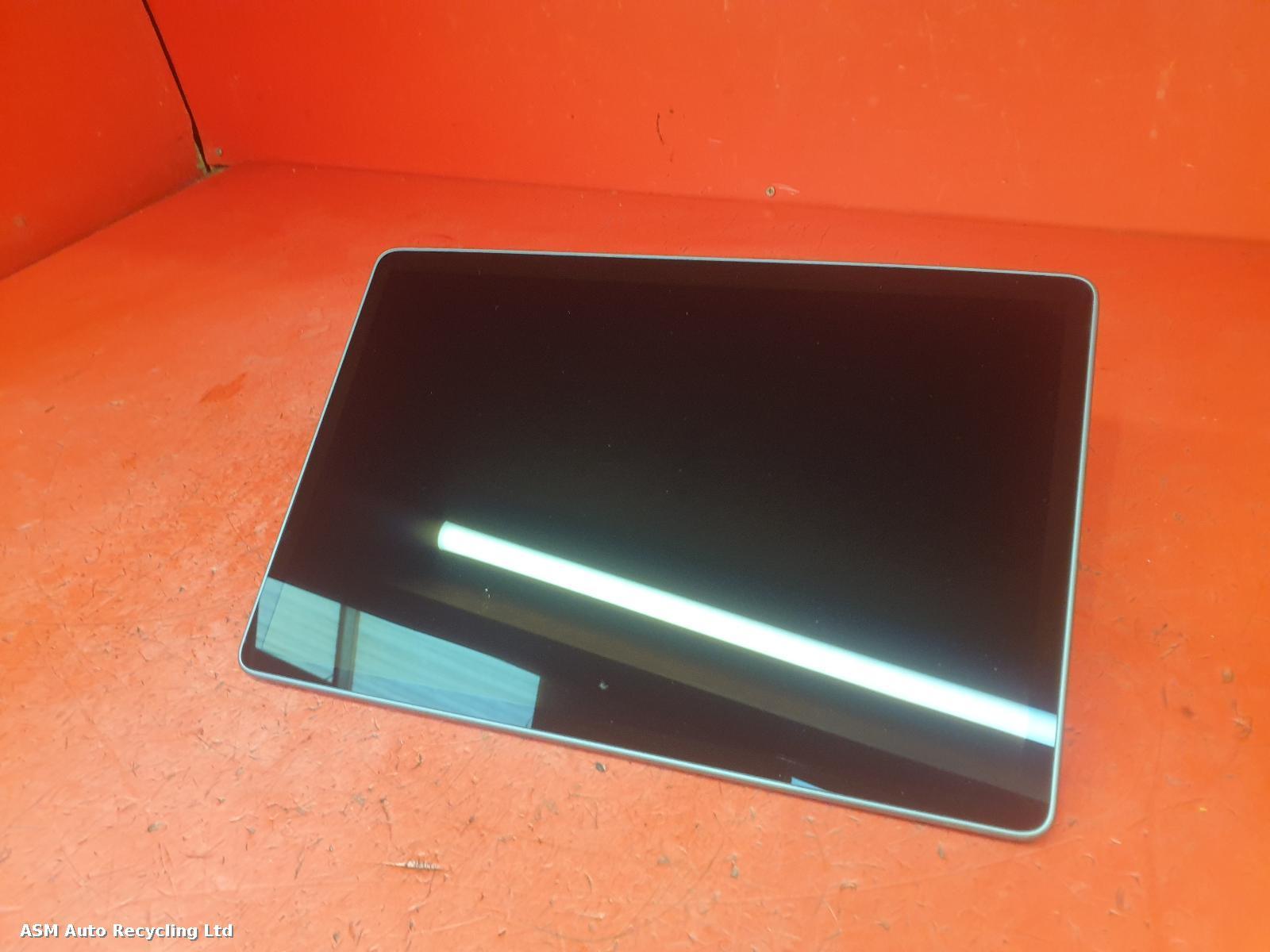 View Auto part Radio Display Tesla Model Y 2022