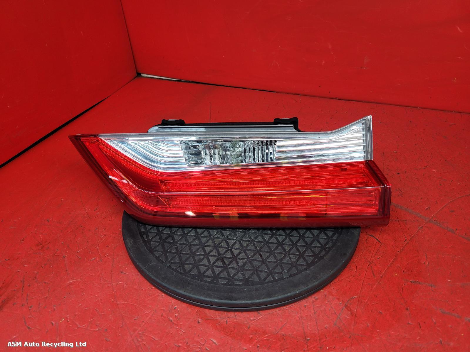 View Auto part R Taillight Honda Crv 2023