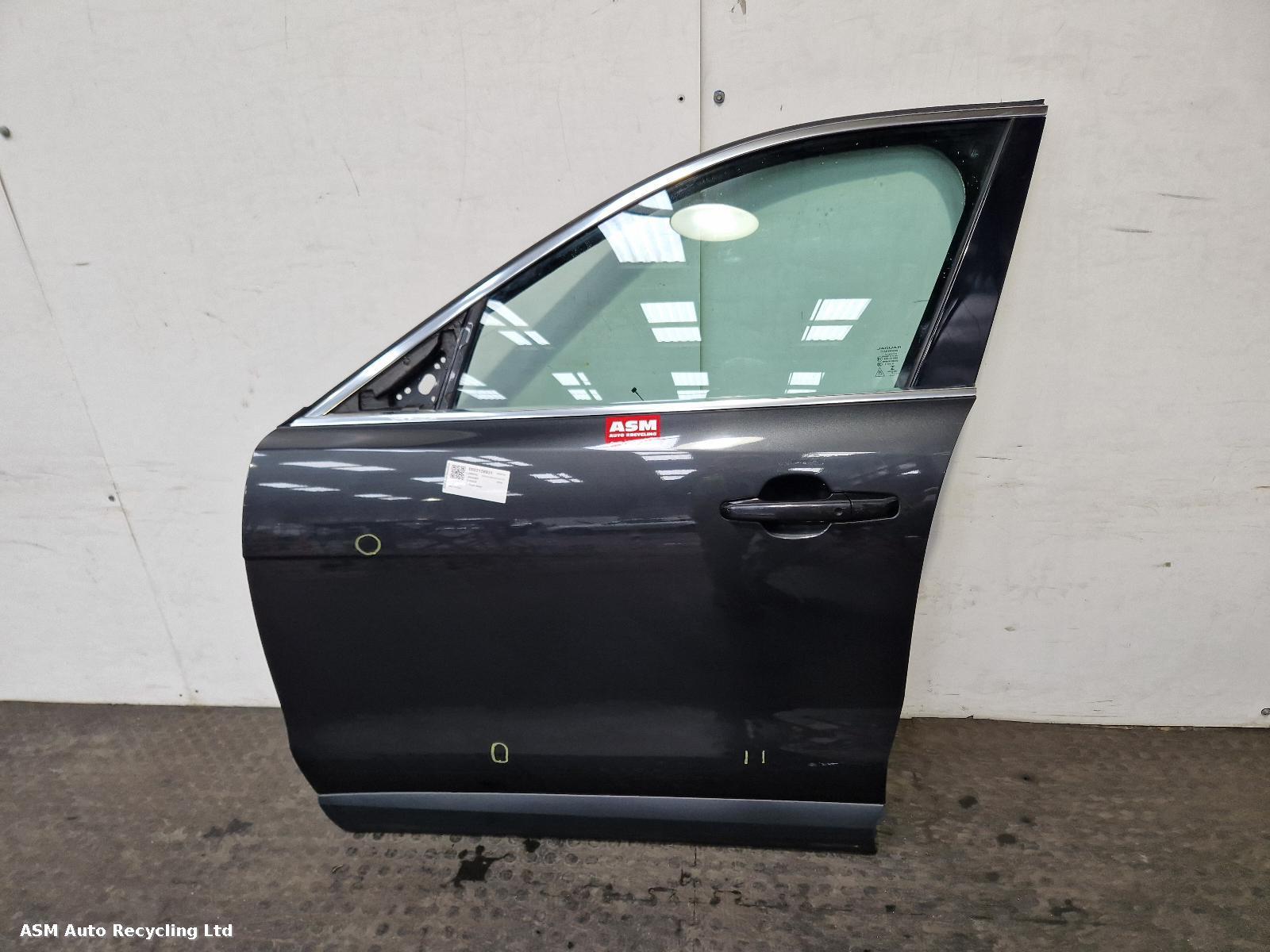 View Auto part L Front Door Jaguar F-pace 2016