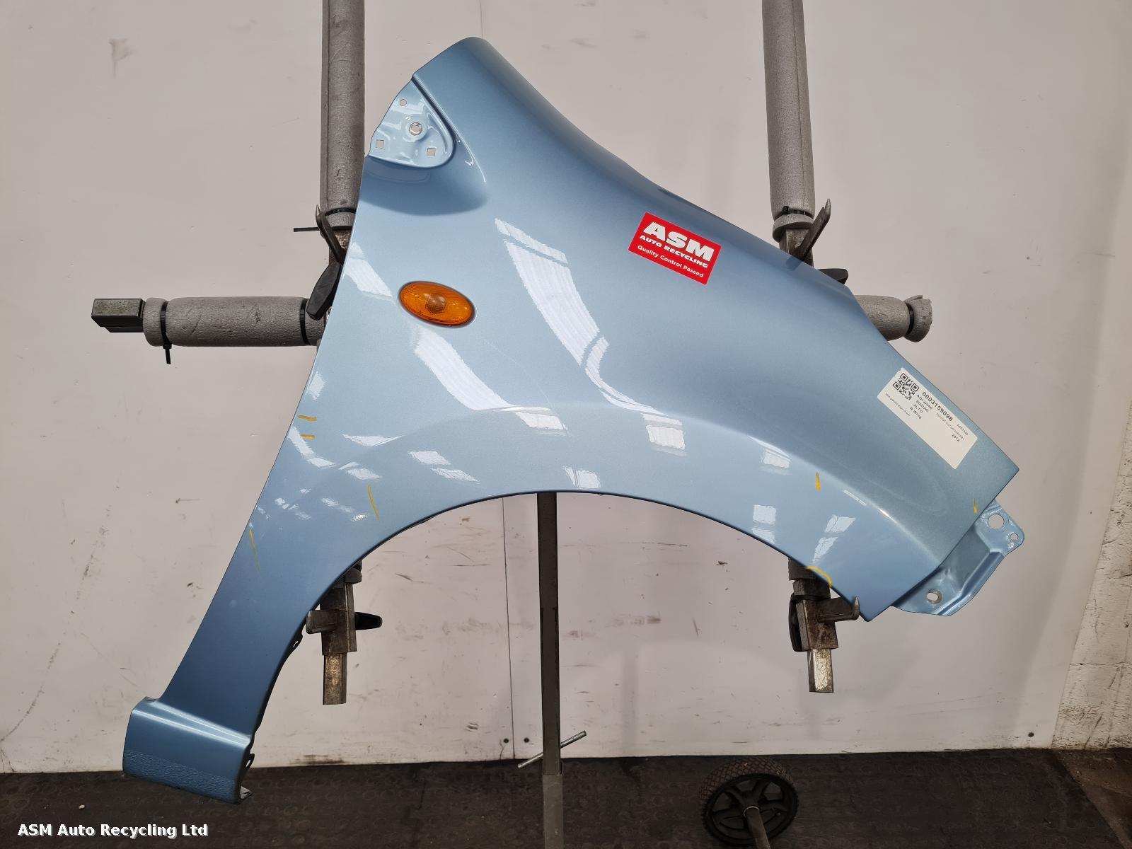 View Auto part R Wing Suzuki Alto 2012