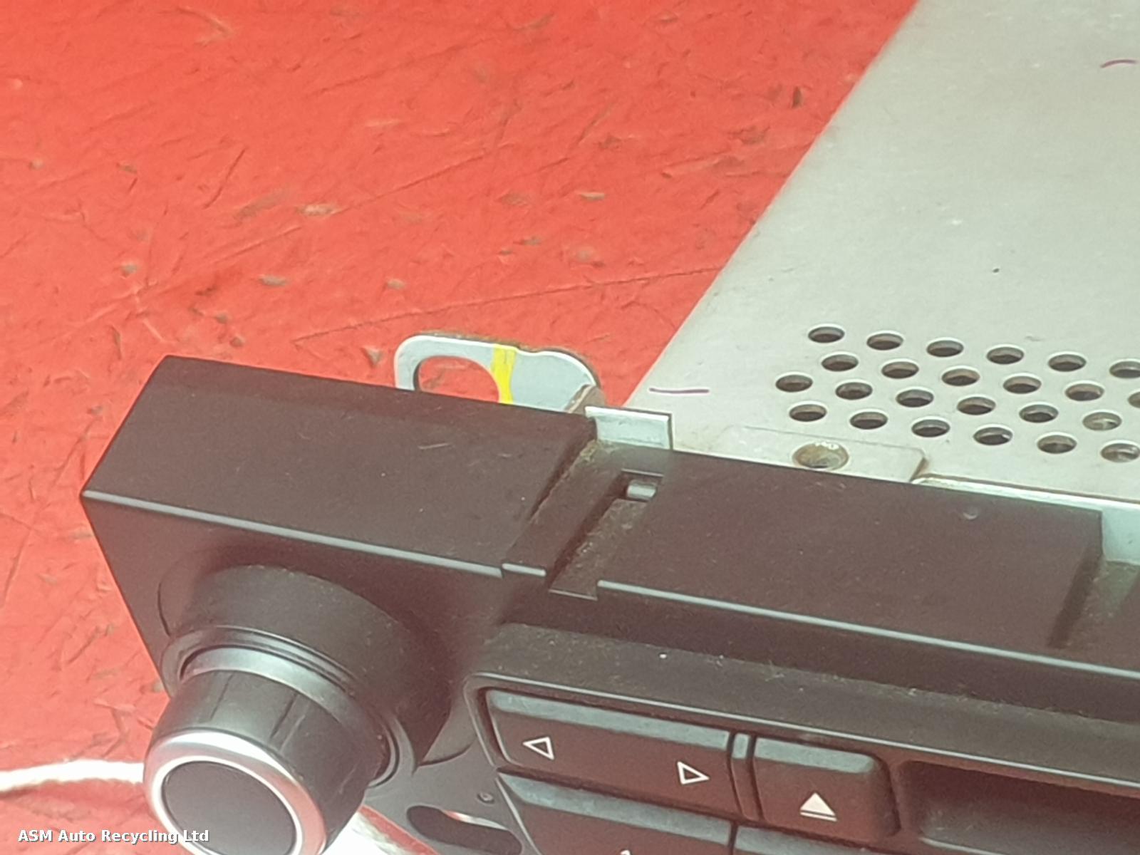 View Auto part A/V Equipment Bmw 5 Series 2007