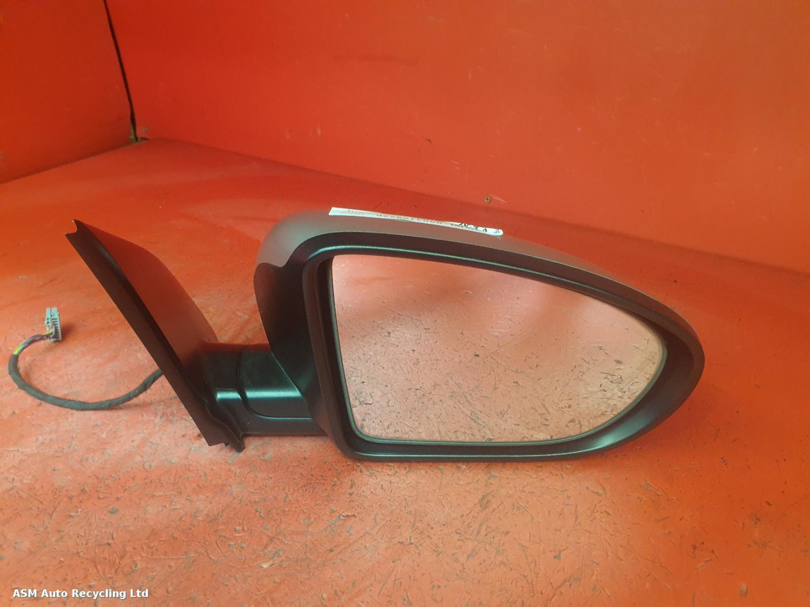 View Auto part R Door Mirror Nissan Qashqai 2010