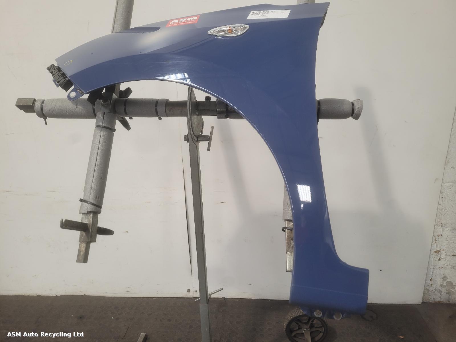 View Auto part L Wing Hyundai I10 2017