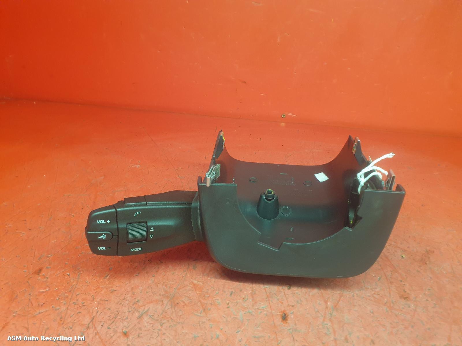 View Auto part Combination Switch Seat Ibiza 2015