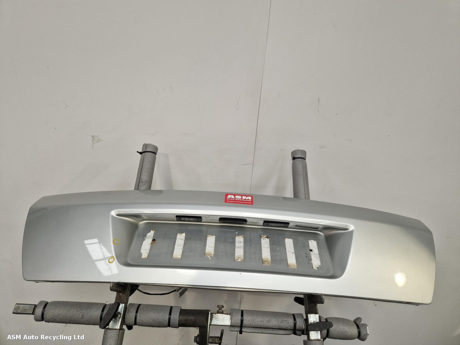 View Auto part Tailgate Handle Citroen C4 Picasso 2010