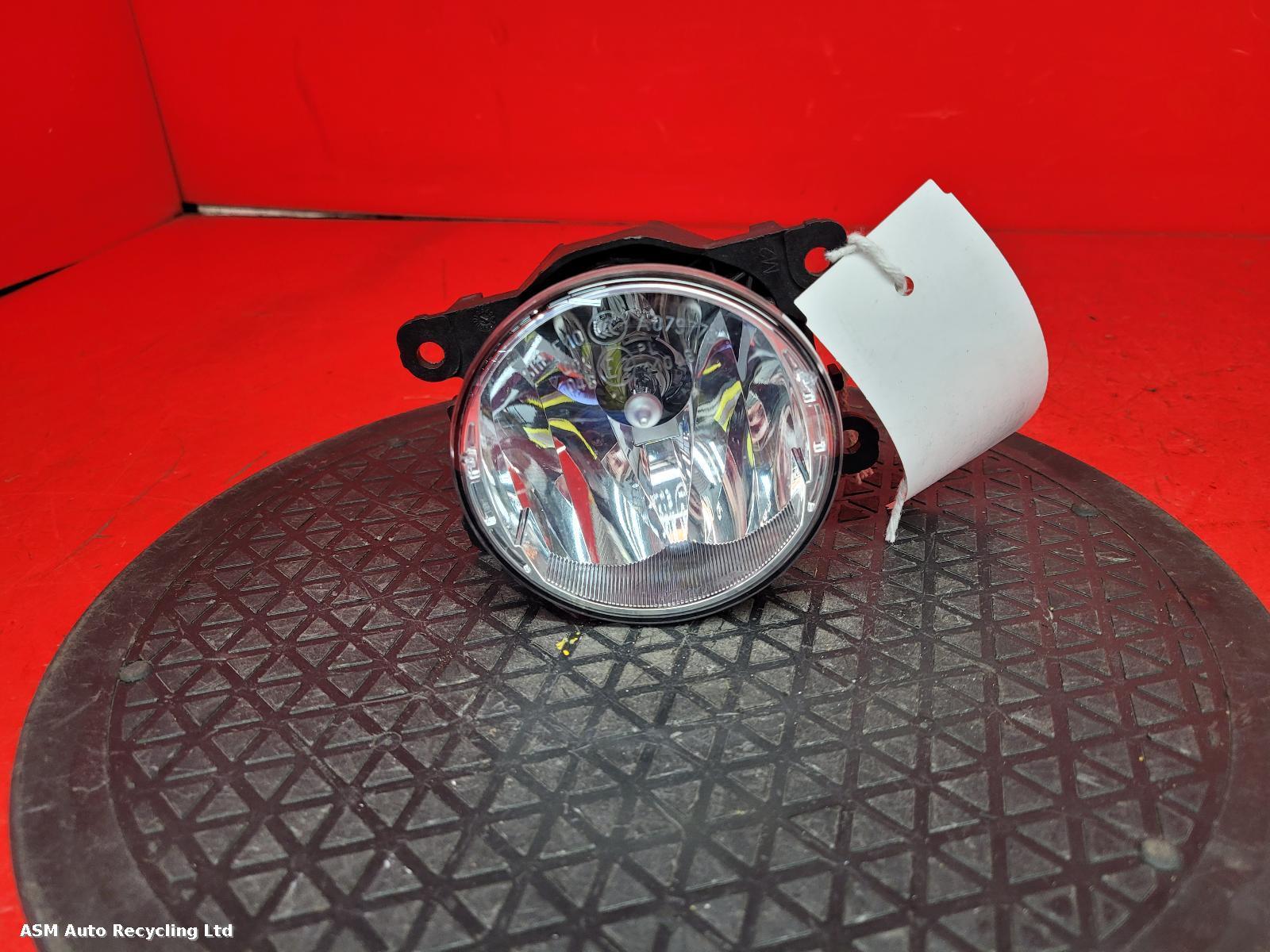 View Auto part Fog Lamp Dacia Duster 2023