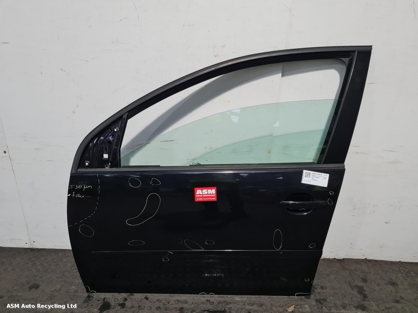 View Auto part L Front Door Volkswagen Golf 2008