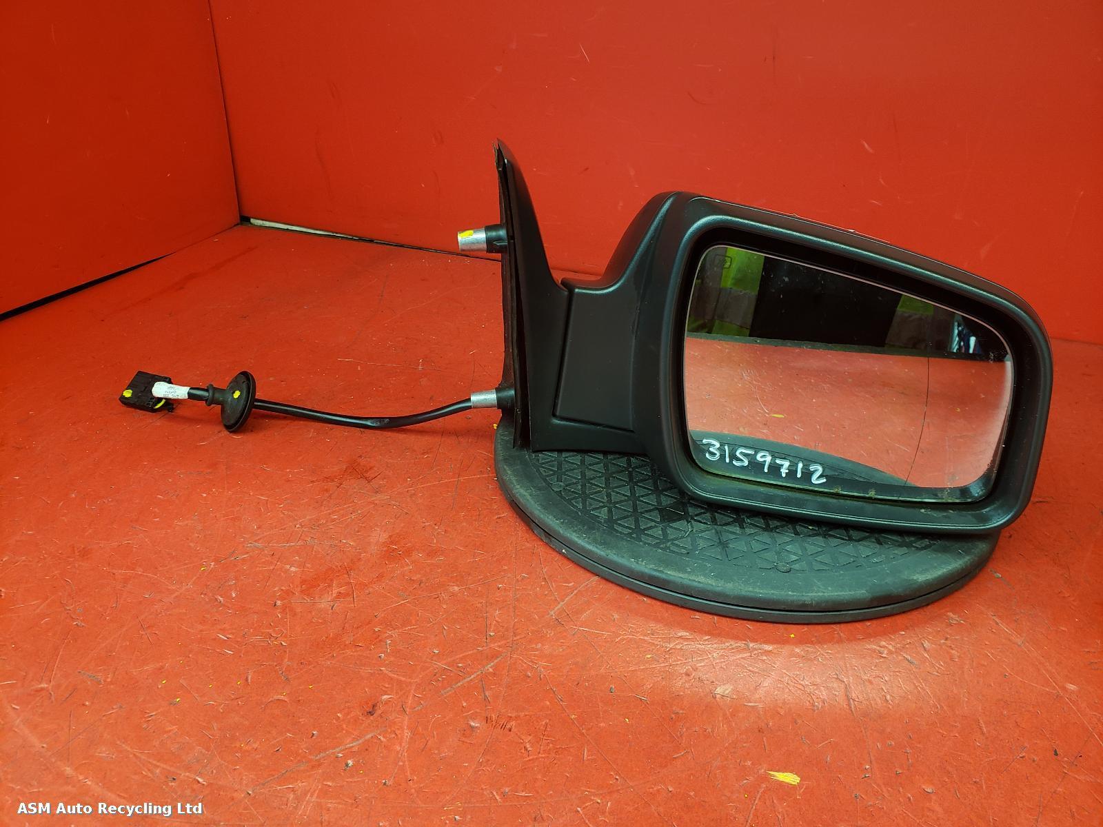 View Auto part R Door Mirror Vauxhall Zafira 2013