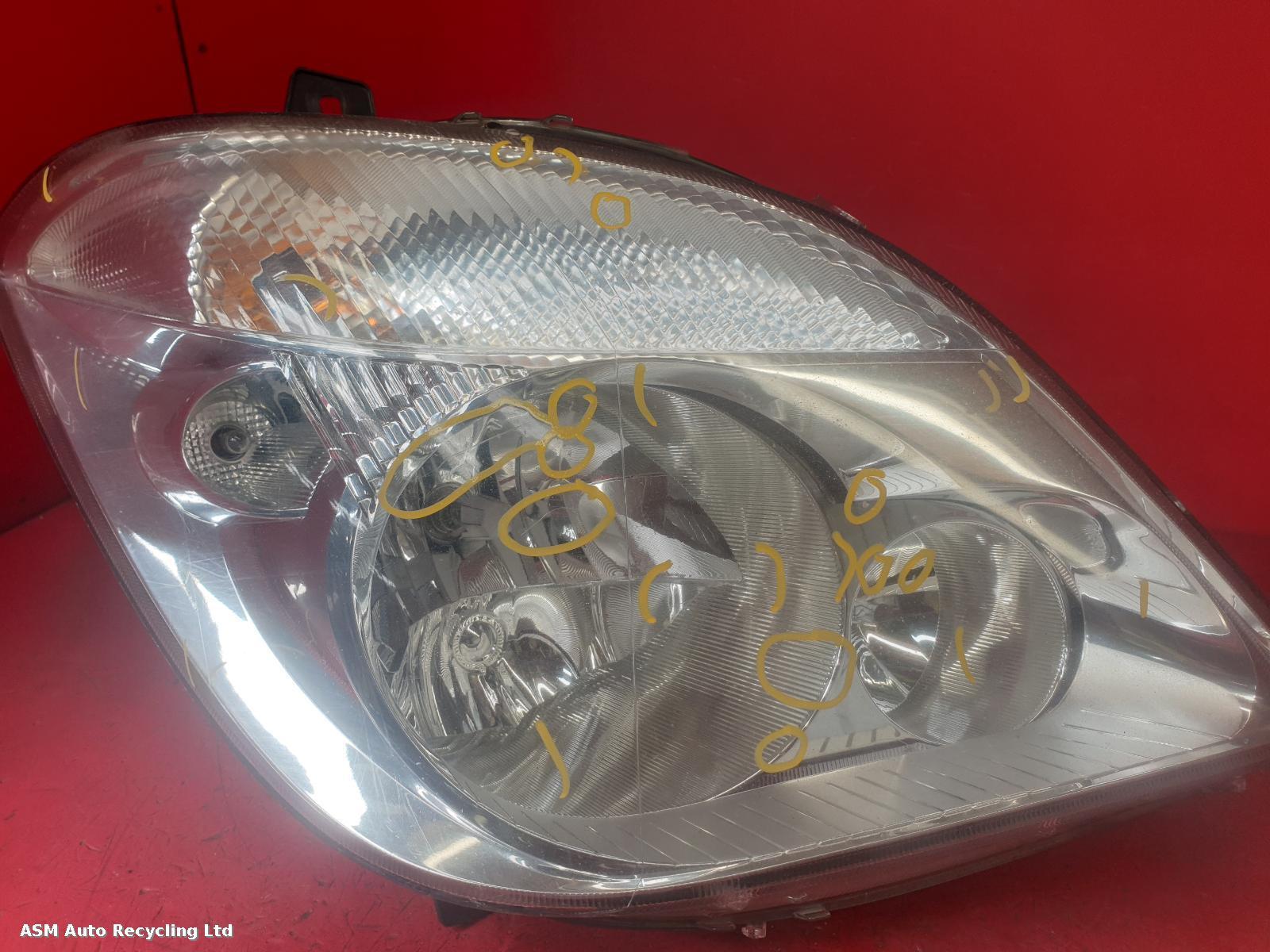 View Auto part R Headlamp Mercedes Sprinter 2011