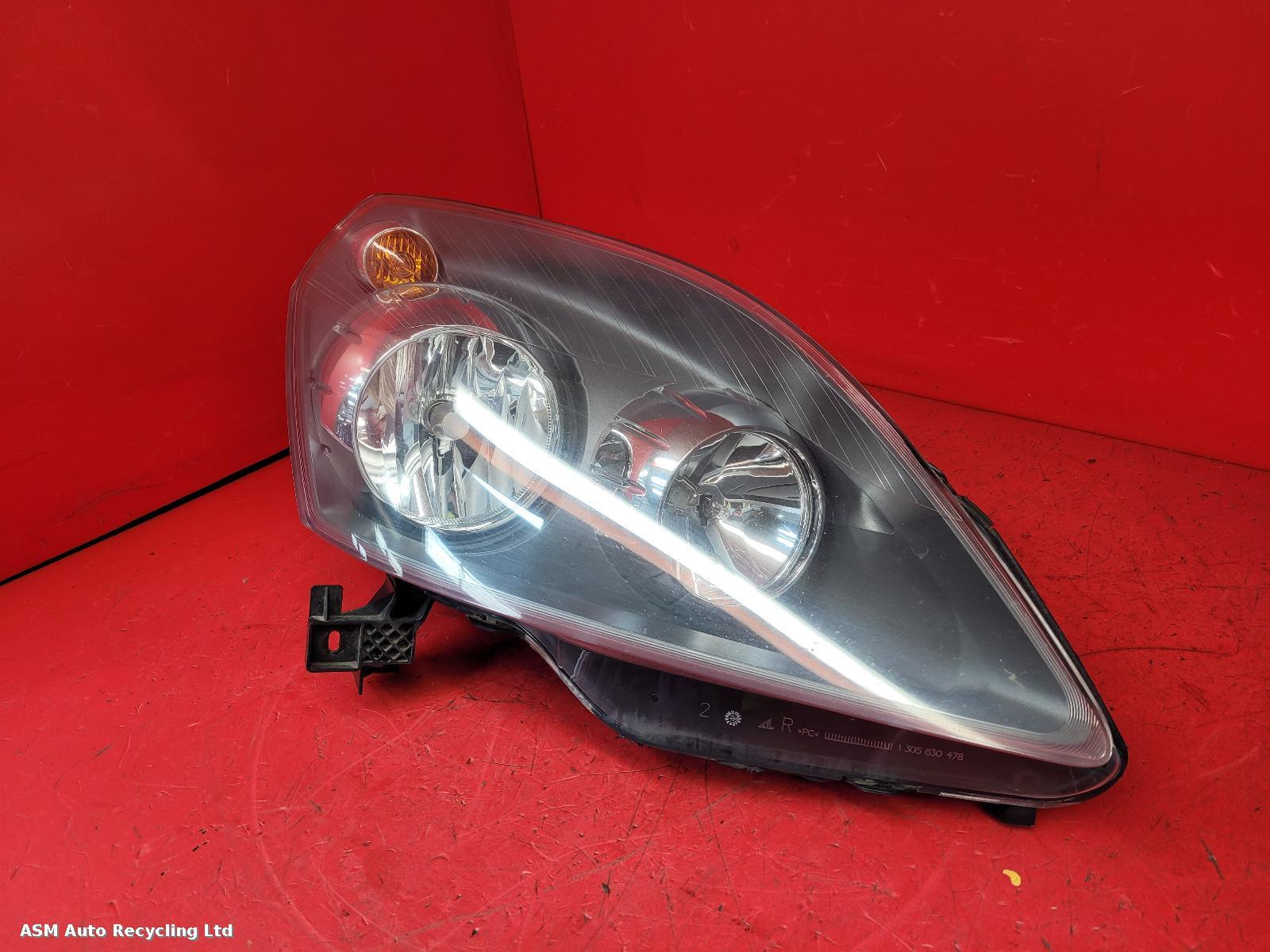 View Auto part R Headlamp Vauxhall Zafira 2011