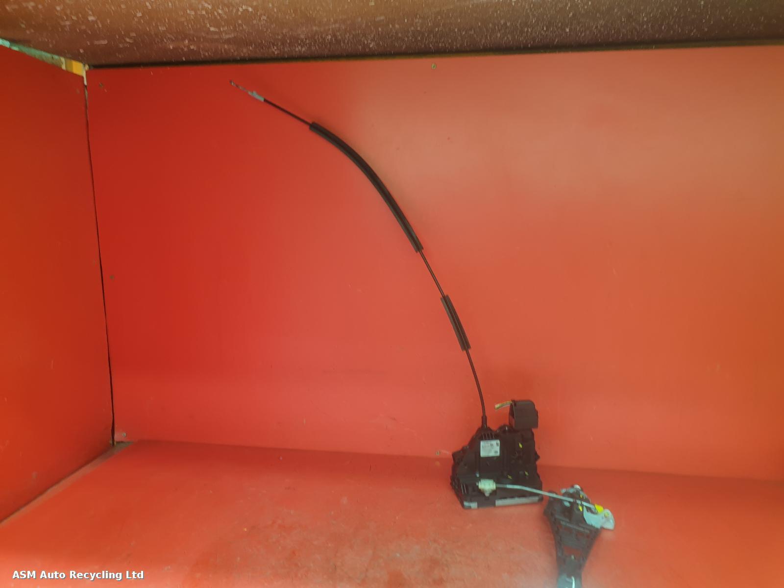 View Auto part Door Lock Assembly Vauxhall Corsa 2014