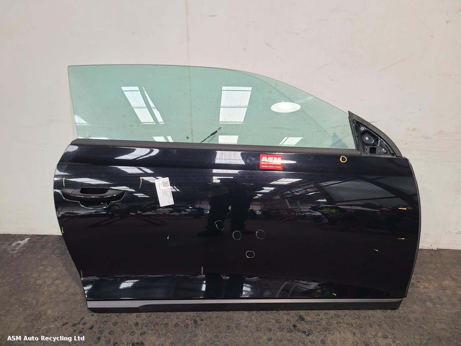 View Auto part R Front Door Volkswagen Scirocco 2012