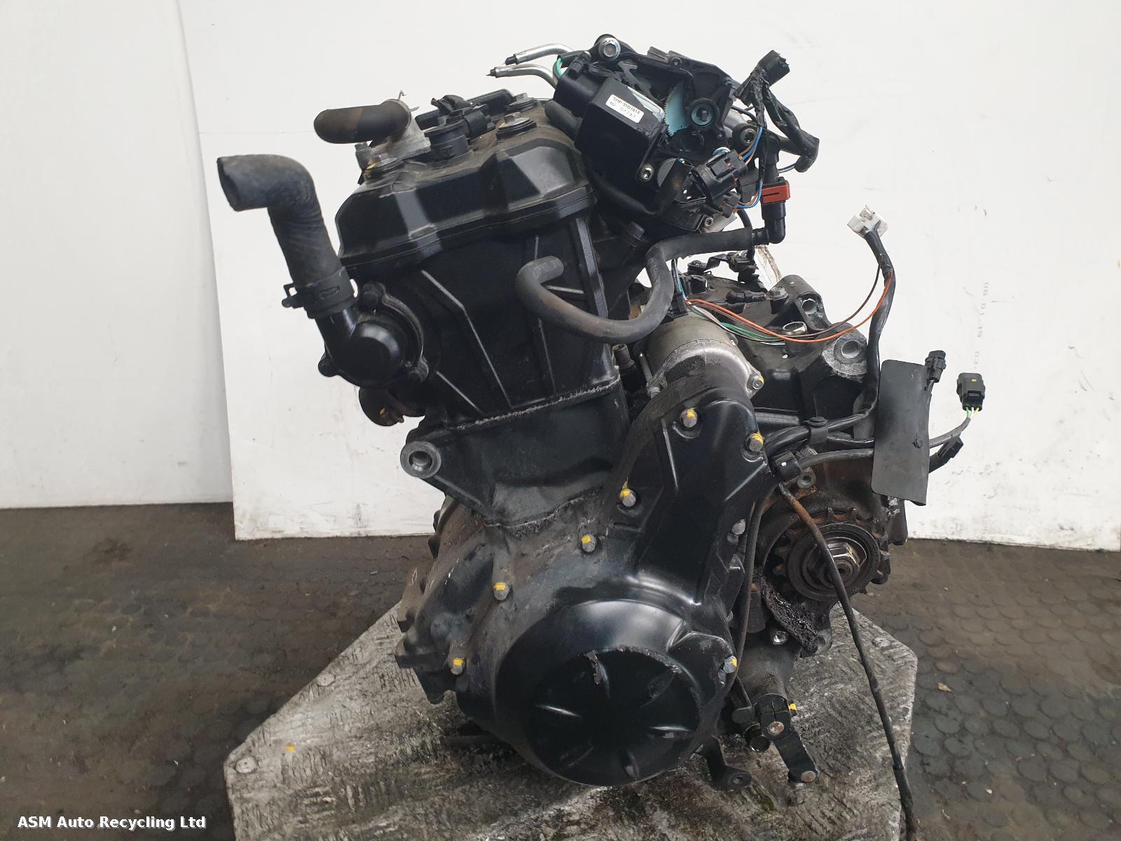 View Auto part Engine Kawasaki Ninja 650 2020