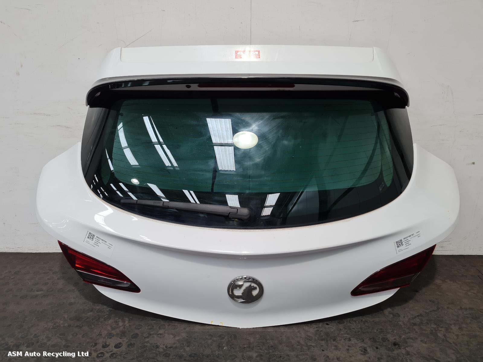 View Auto part Bootlid/Tailgate Vauxhall Astra 2016