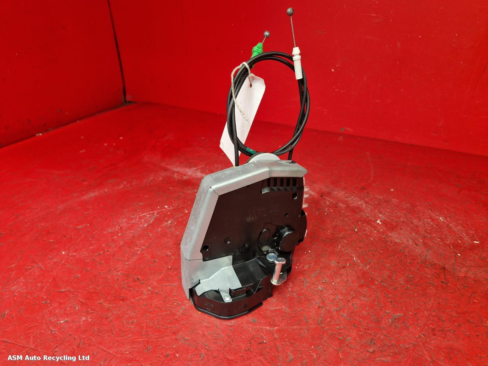 View Auto part Door Lock Assembly Toyota Yaris 2014
