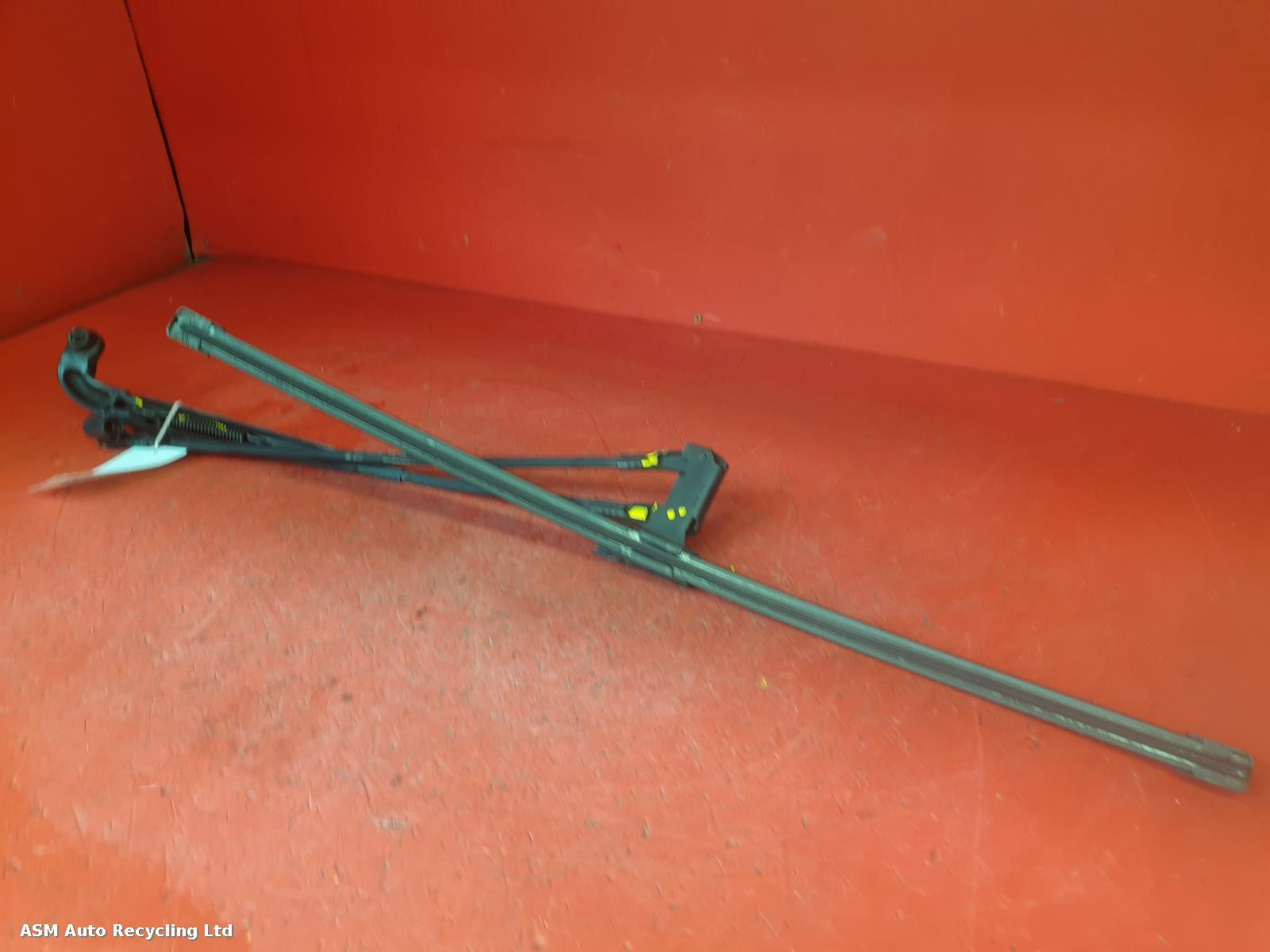 View Auto part Wiper Arm Toyota Aygo 2016