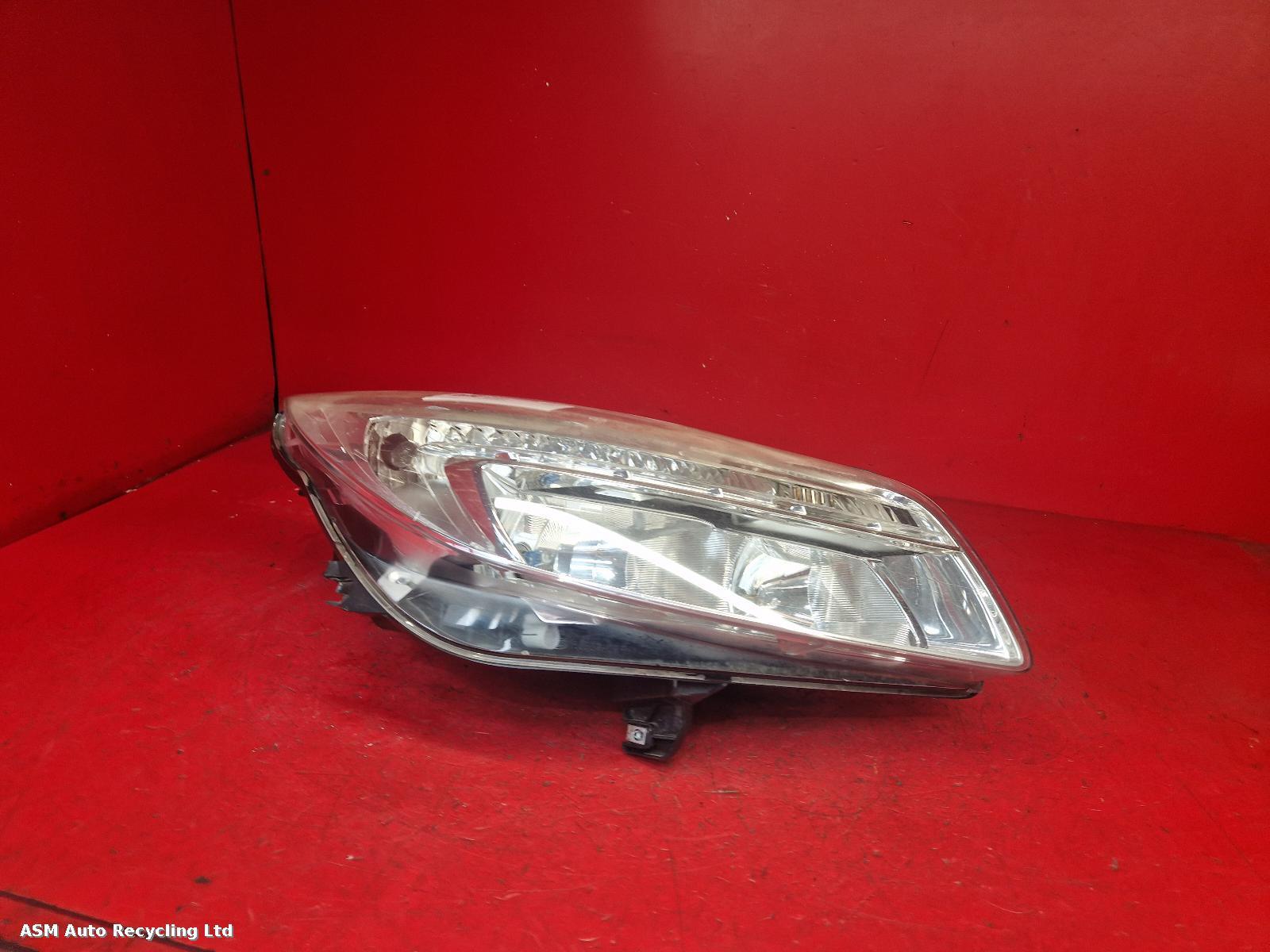 View Auto part R Headlamp Vauxhall Insignia 2010