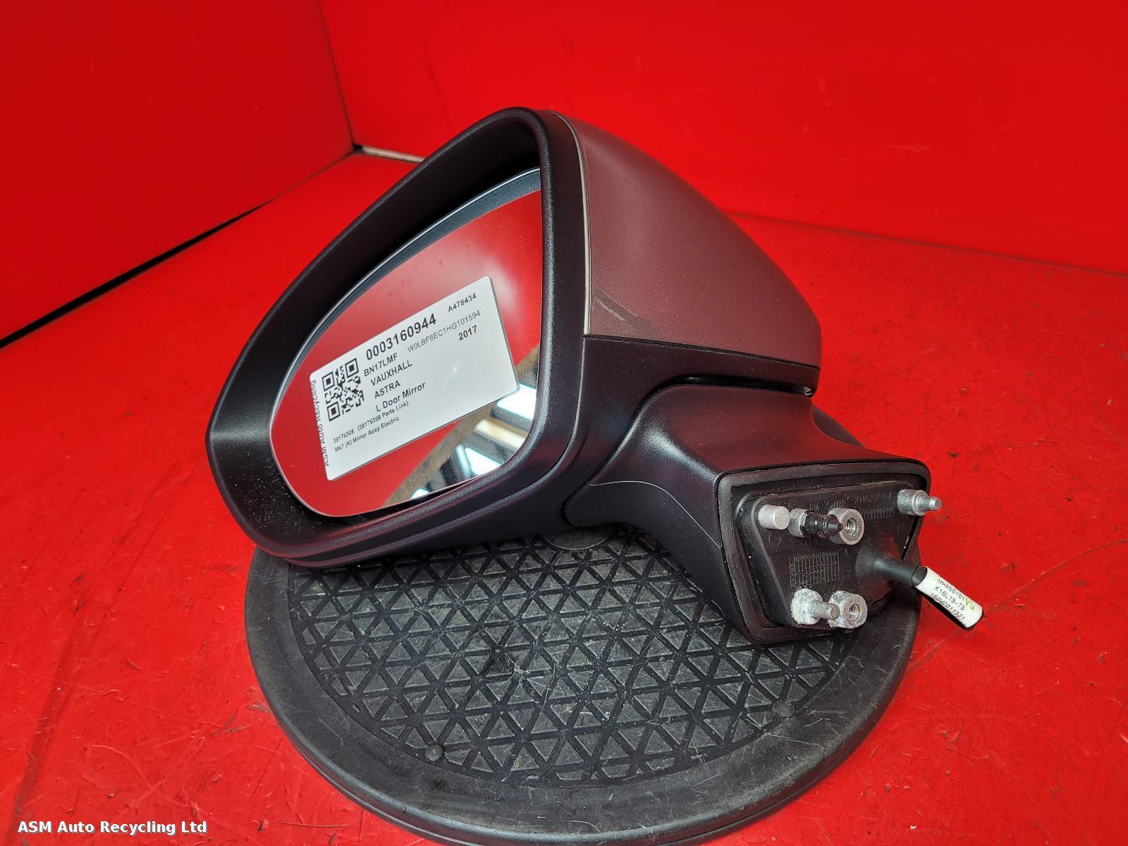 View Auto part L Door Mirror Vauxhall Astra 2017