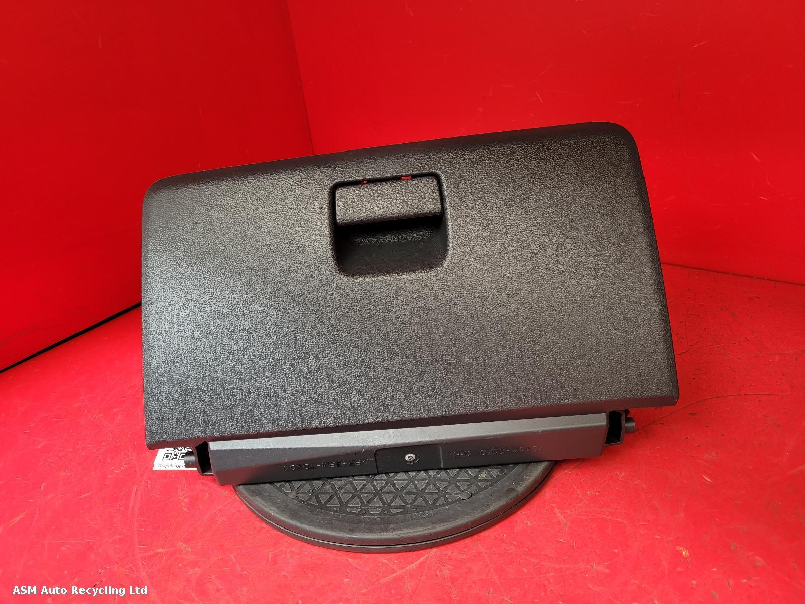 View Auto part Glove Box Vauxhall Agila 2014