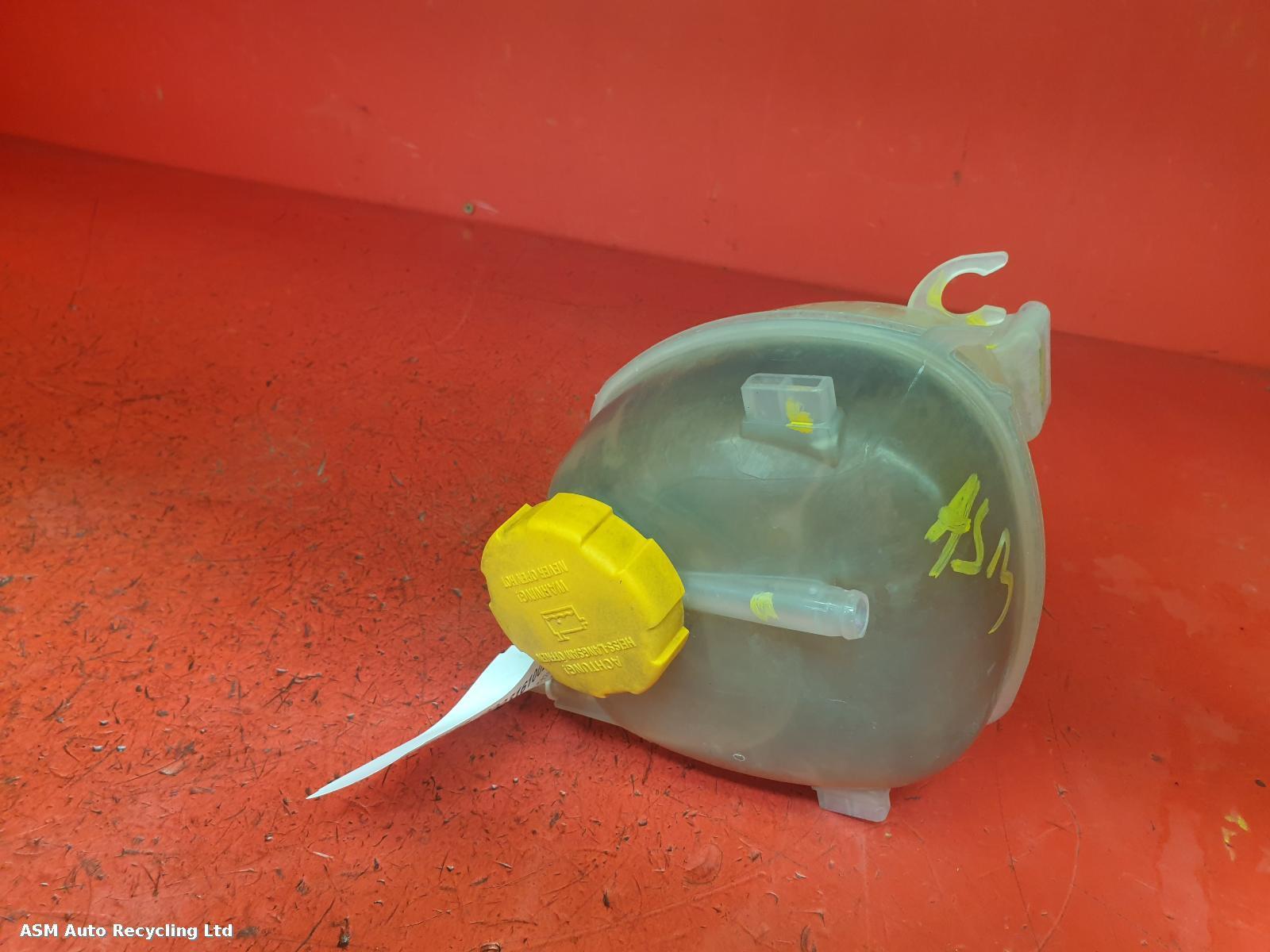 View Auto part Overflow Bottle Vauxhall Vectra 2007