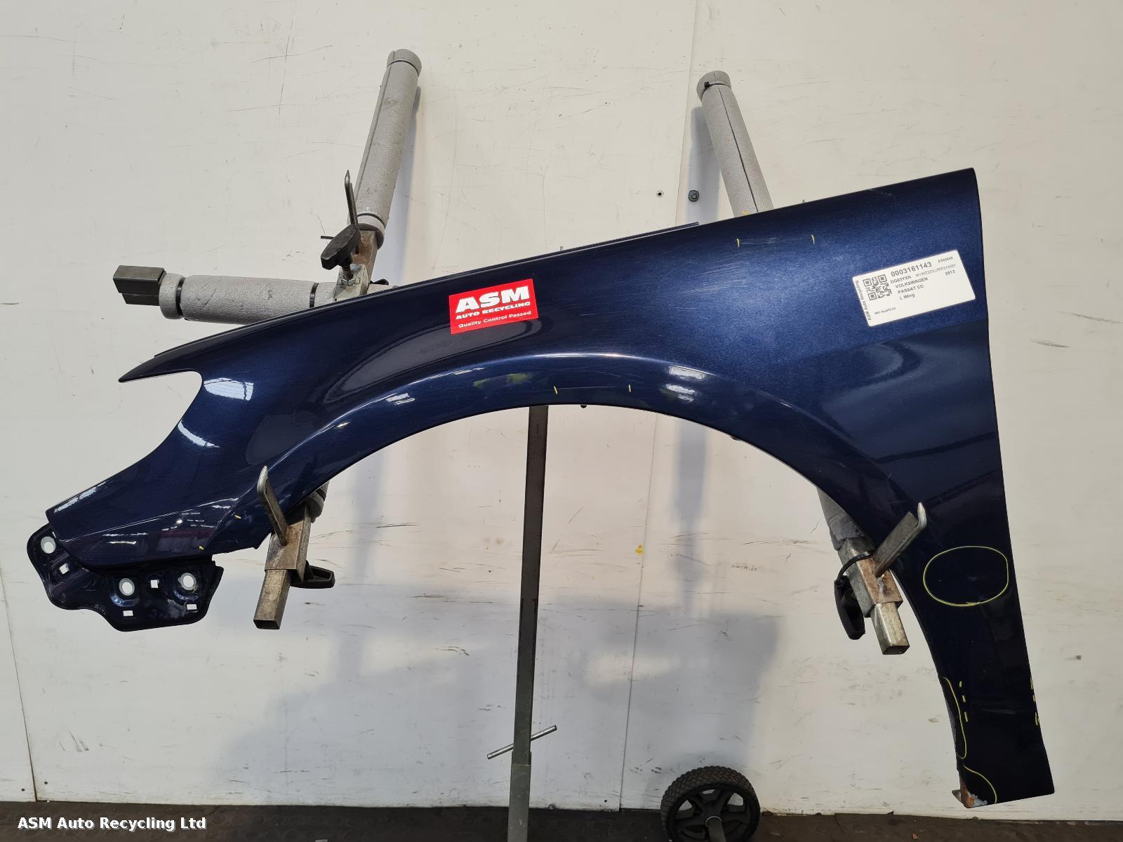 View Auto part L Wing Volkswagen Passat Cc 2013