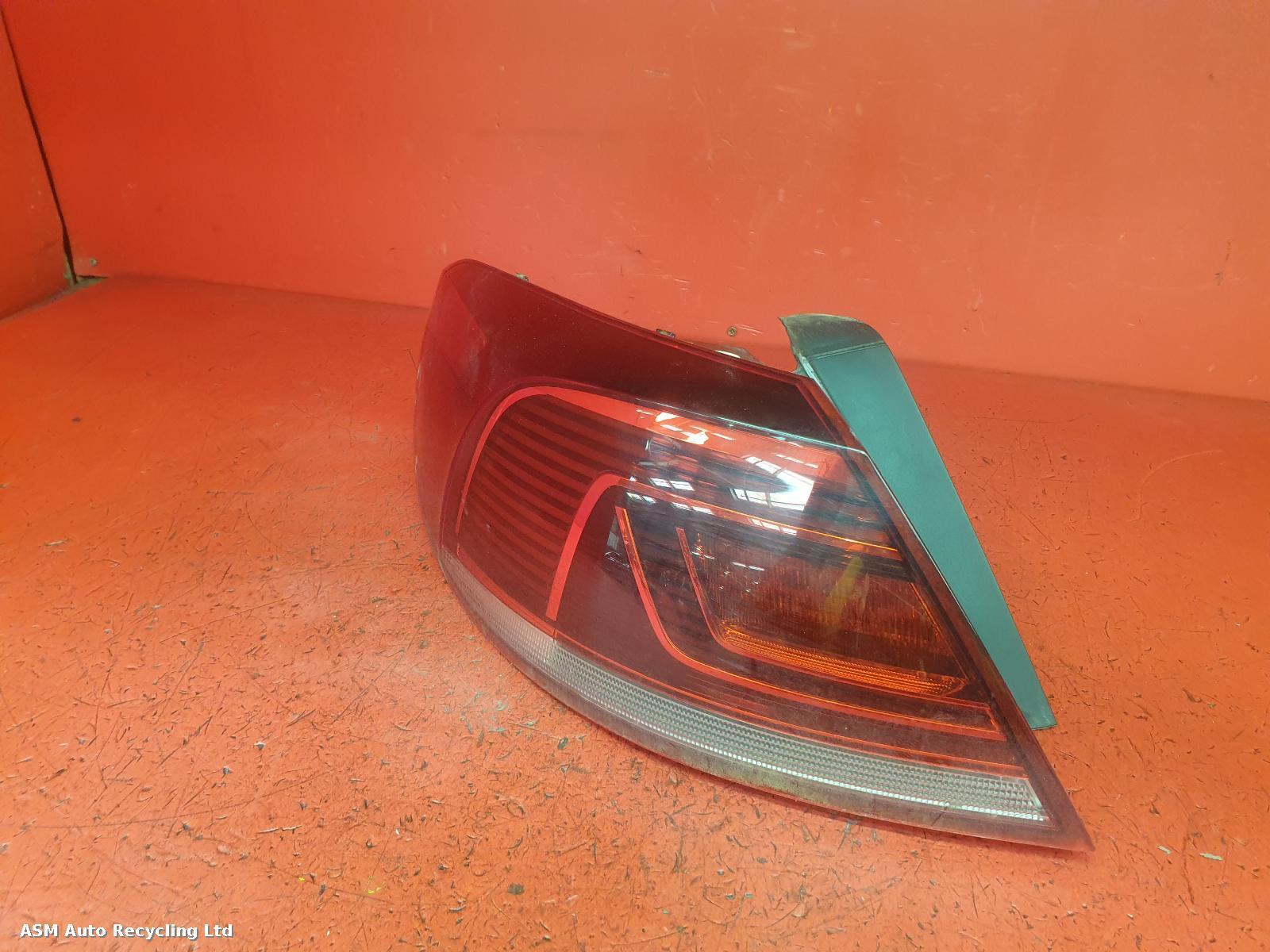 View Auto part L Taillight Volkswagen Passat Cc 2013