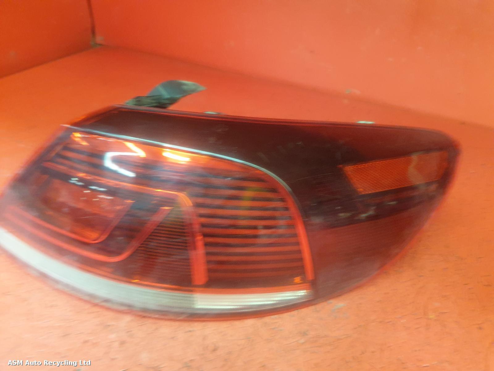 View Auto part R Taillight Volkswagen Passat Cc 2013