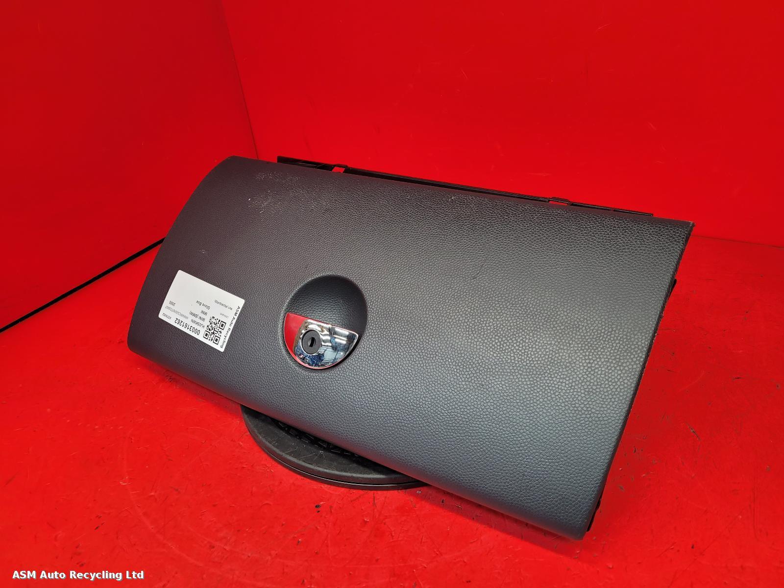 View Auto part Glove Box Mini (bmw) Mini 2005