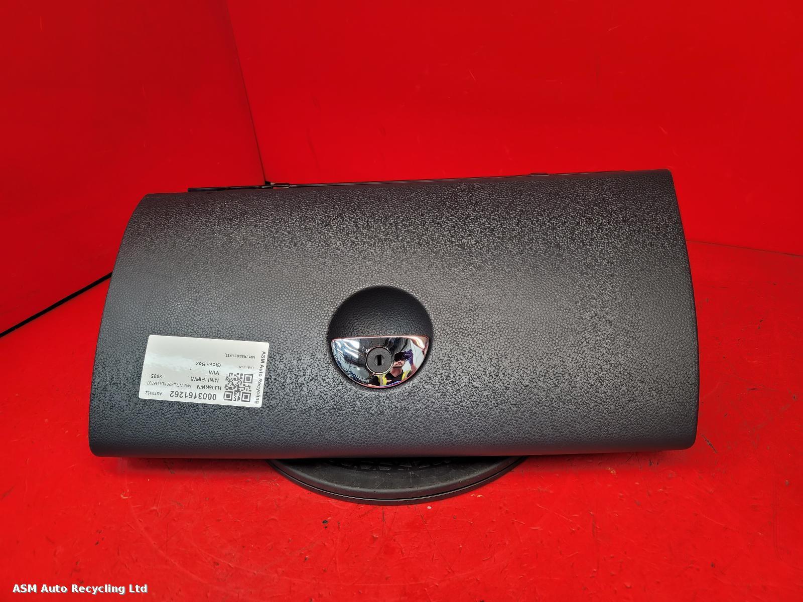 View Auto part Glove Box Mini (bmw) Mini 2005