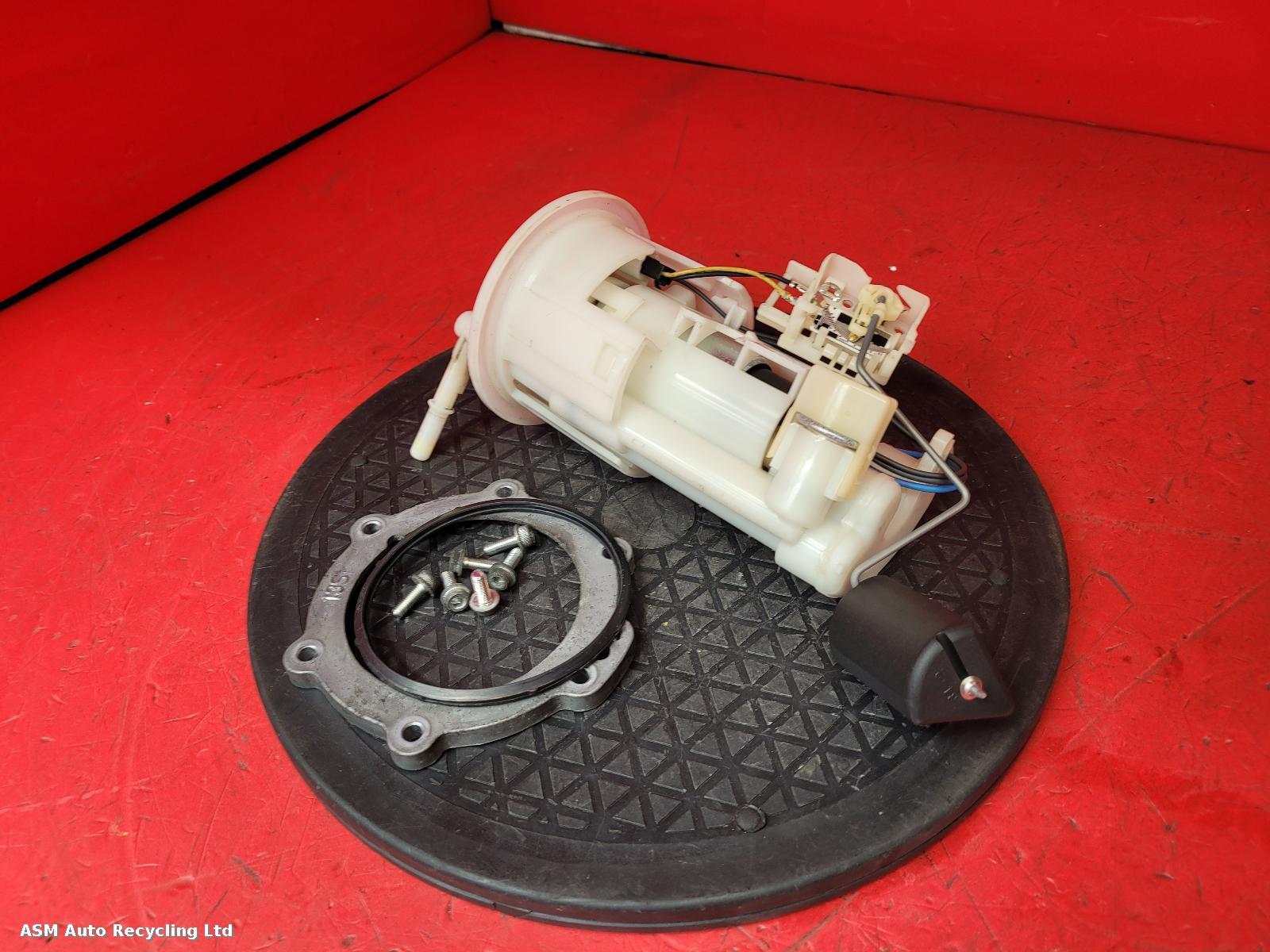 View Auto part Fuel Pump Yamaha Xj6 2009