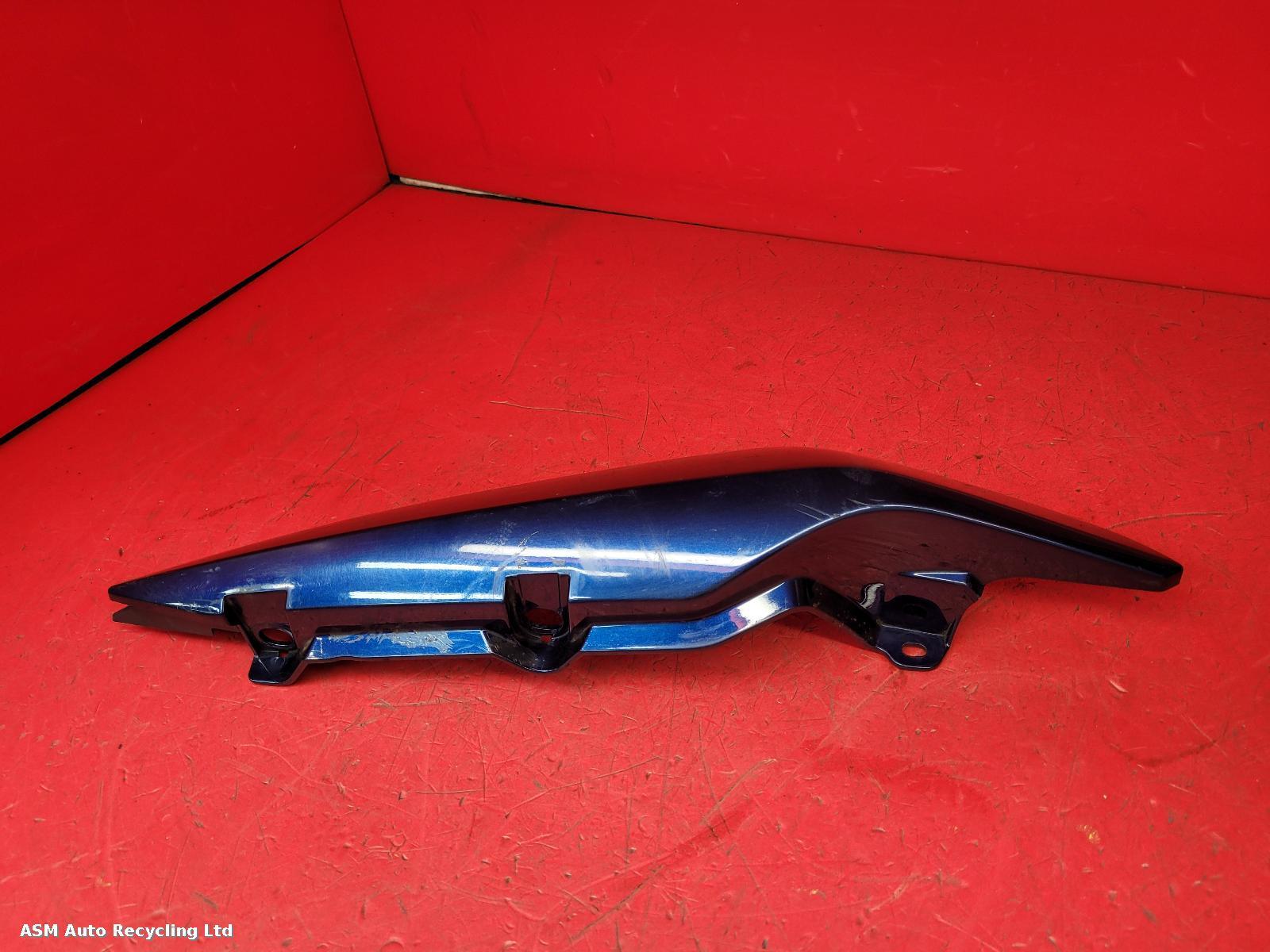 View Auto part Seat Cowl Yamaha Xj6 2009
