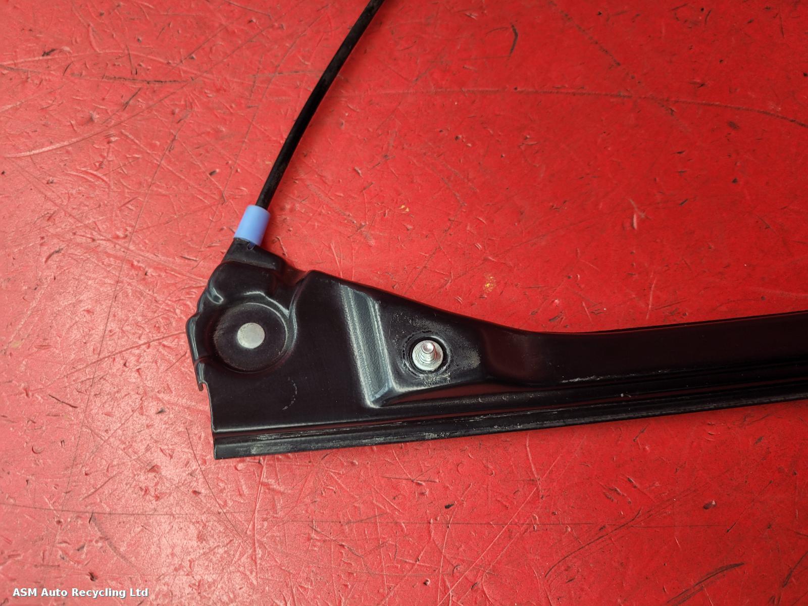 View Auto part RF Window Regulator Bmw 3 Series 2001