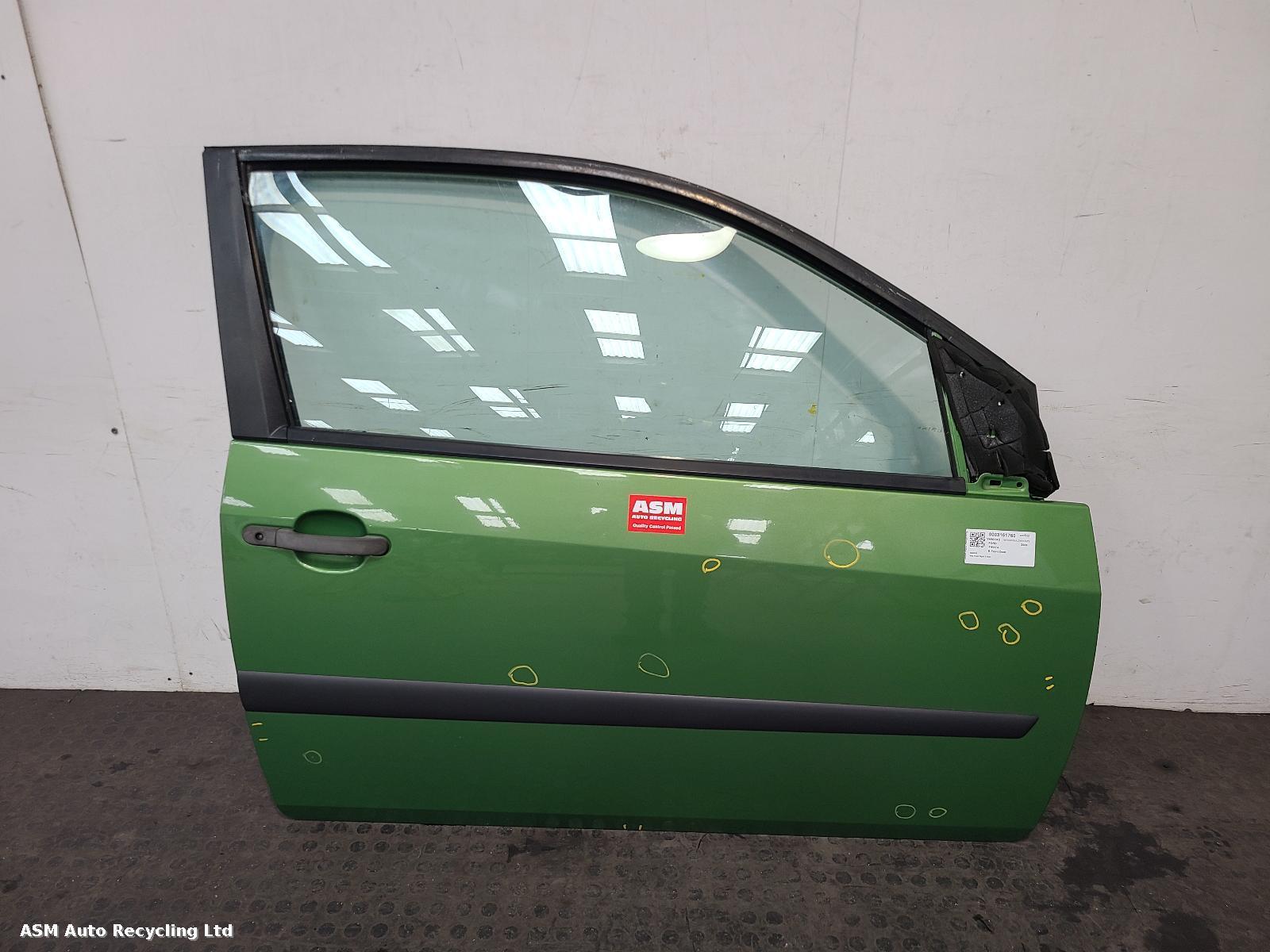View Auto part R Front Door Ford Fiesta 2006