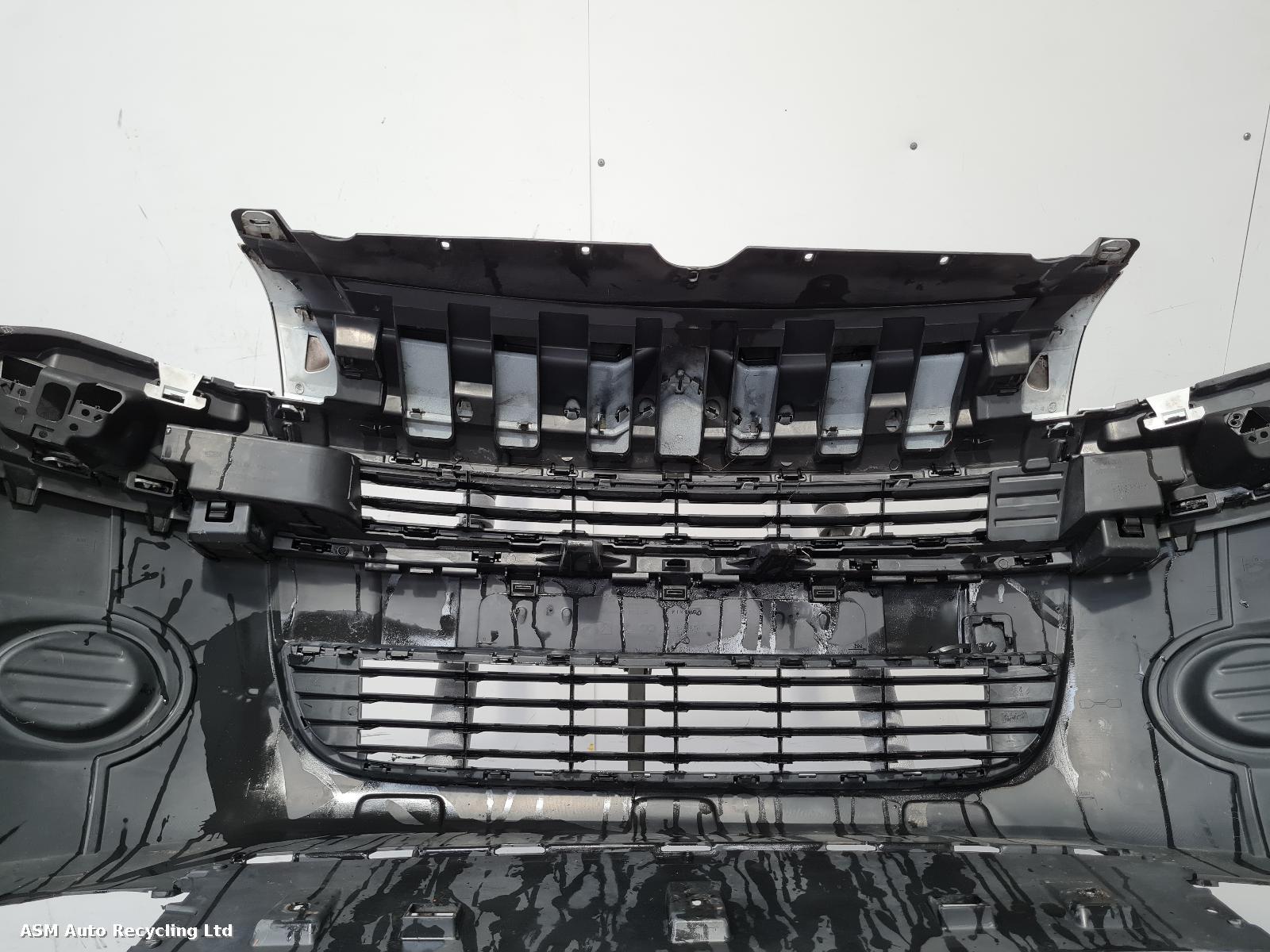 View Auto part Front Bumper Citroen Berlingo 2011