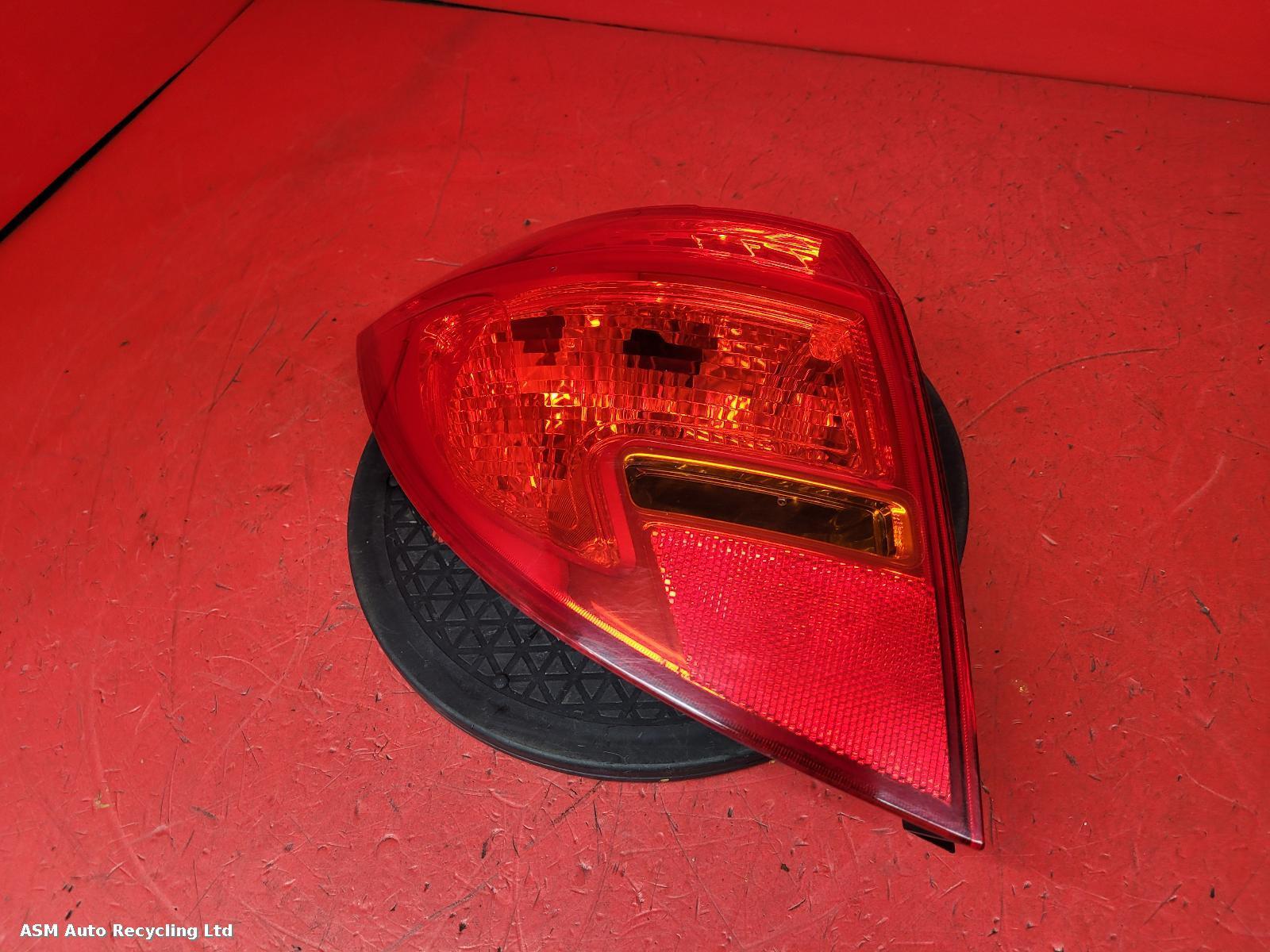 View Auto part L Taillight Vauxhall Meriva 2011