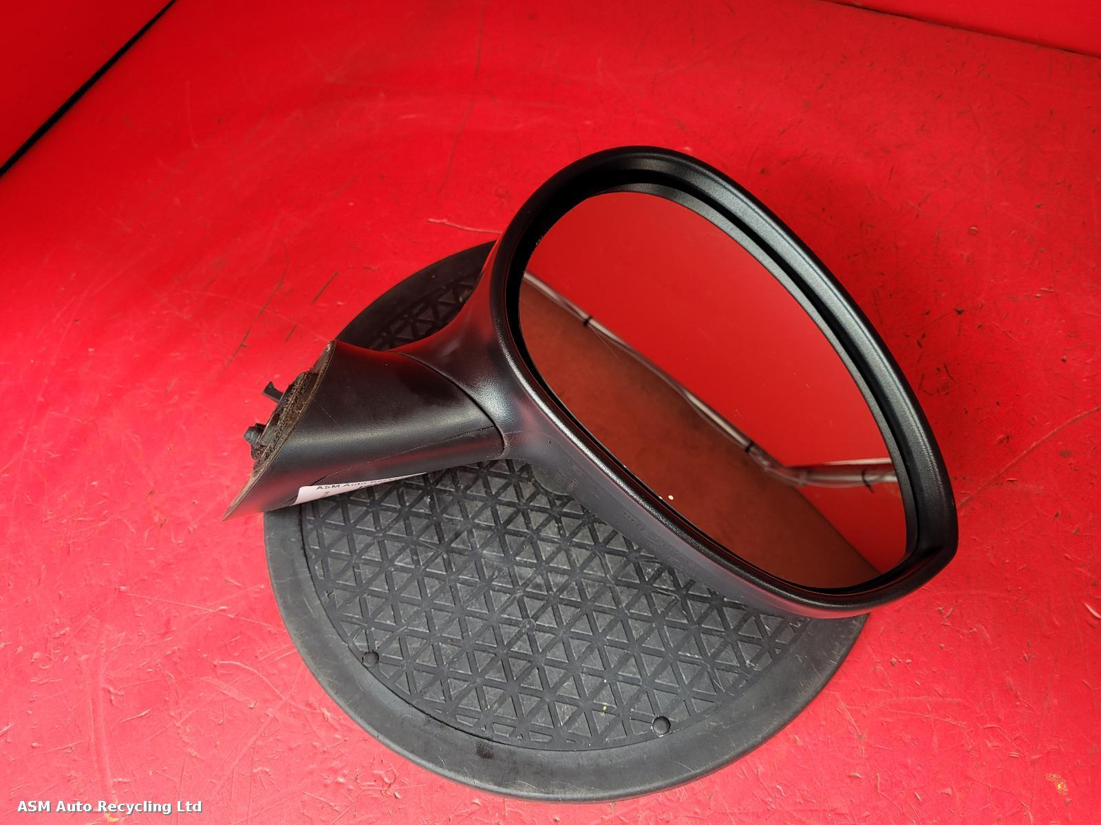 View Auto part R Door Mirror Fiat 500 2012
