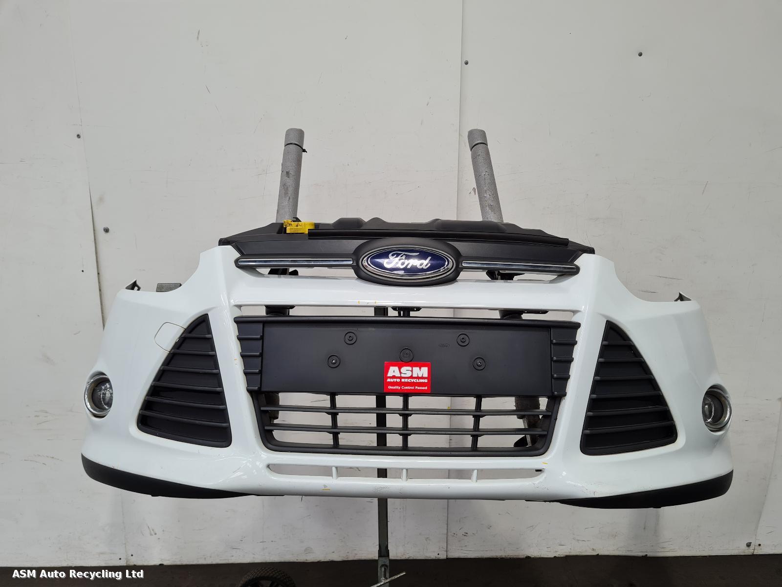 View Auto part Front Bumper Ford Focus 2014