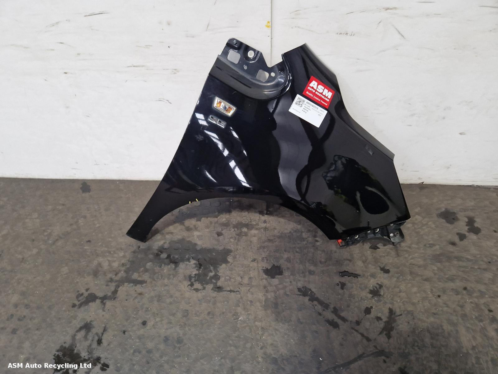 View Auto part R Wing Vauxhall Meriva 2011