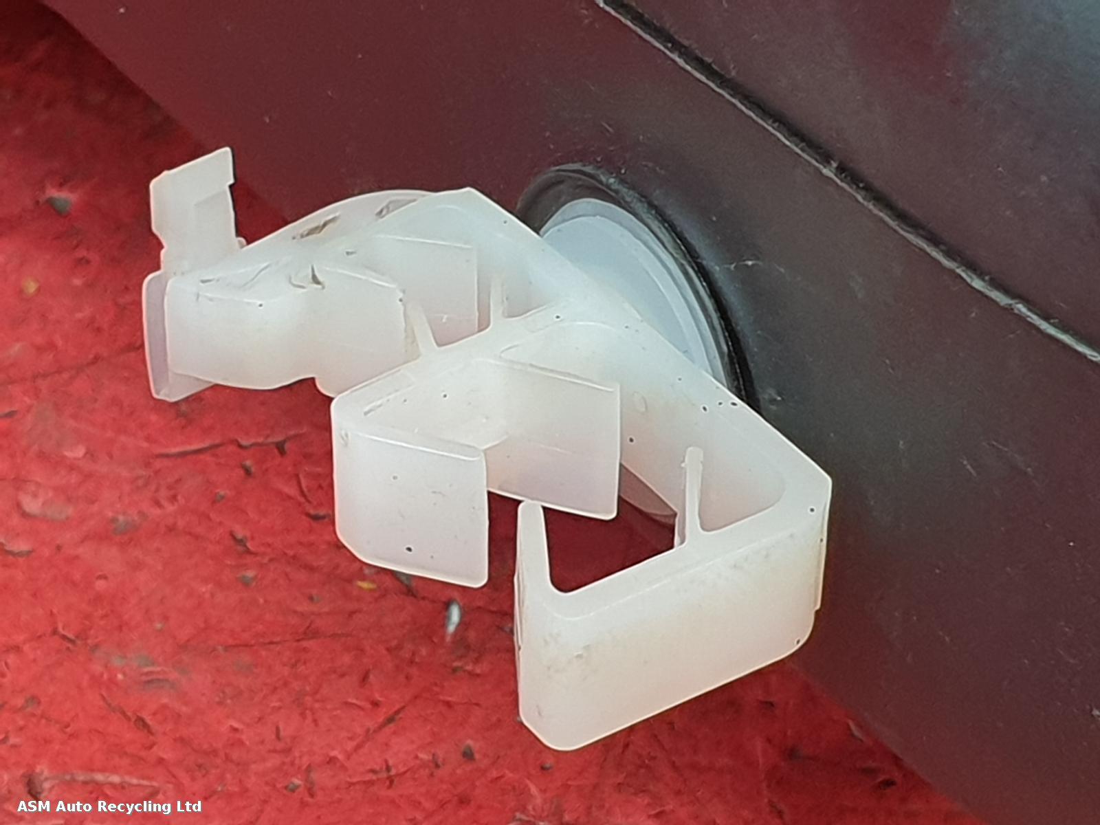 View Auto part Ad Blue Tank Vauxhall Vivaro 2017