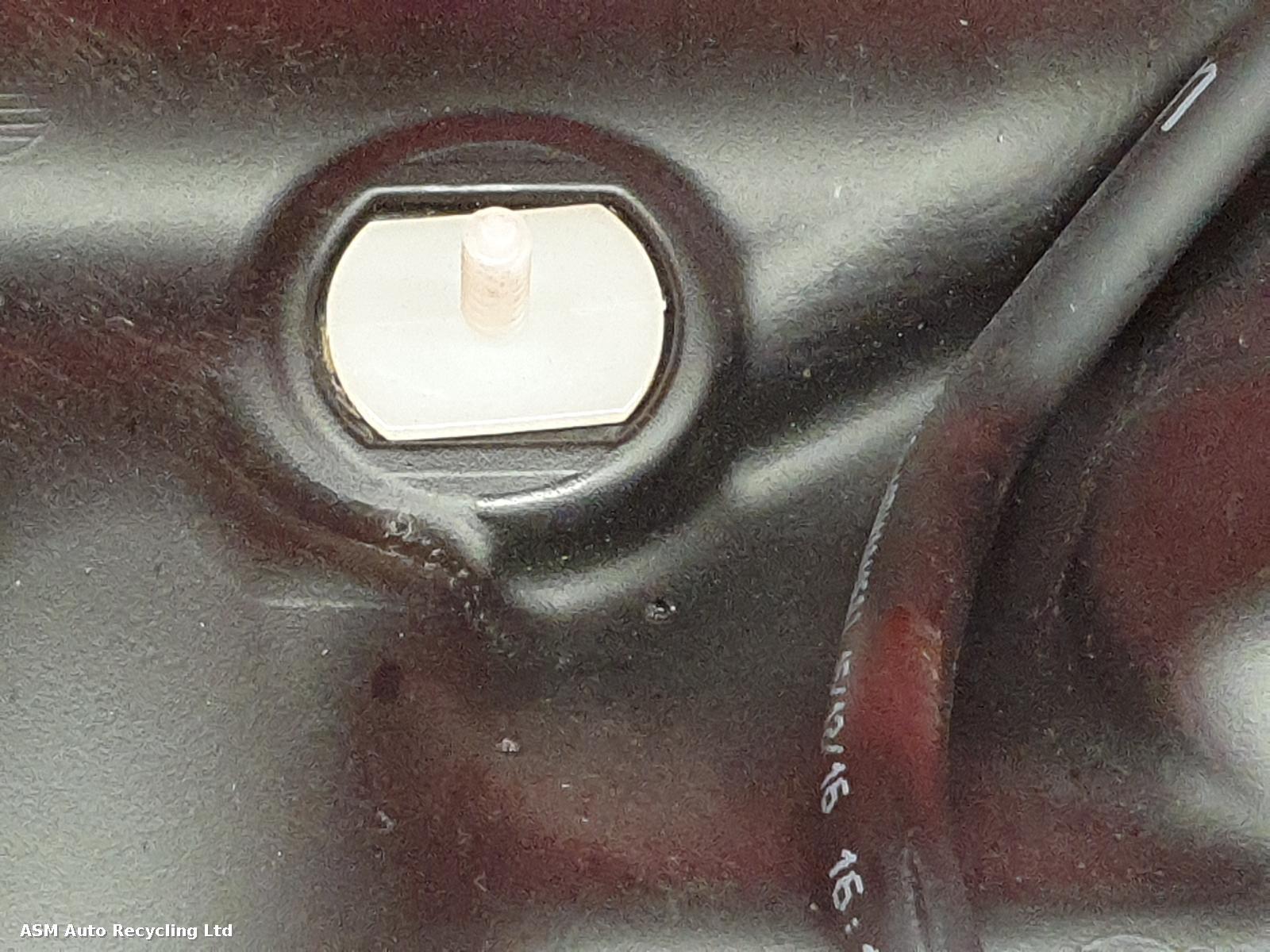 View Auto part Ad Blue Tank Vauxhall Vivaro 2017