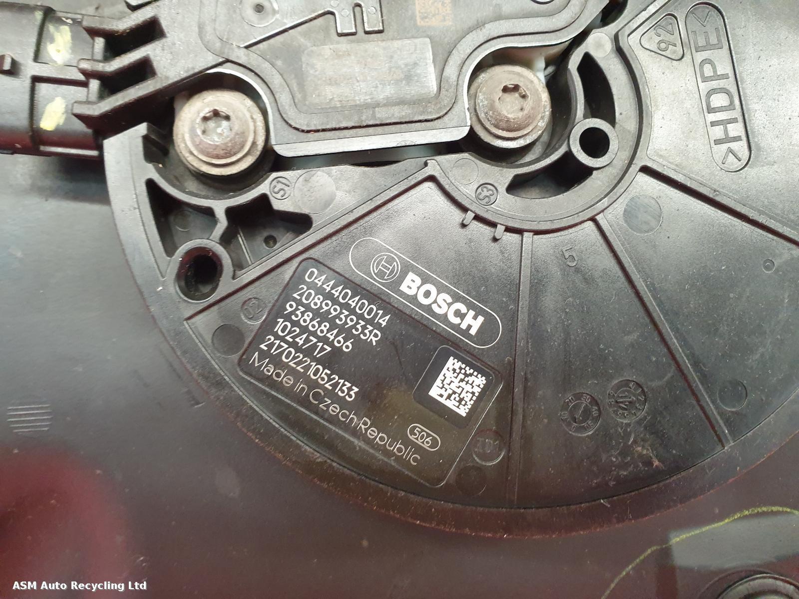 View Auto part Ad Blue Tank Vauxhall Vivaro 2017